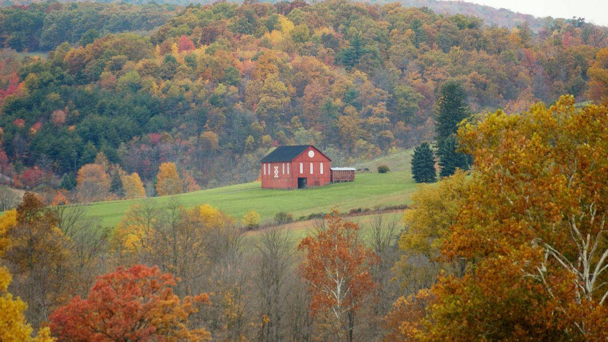 Red House In Ohio Meadow