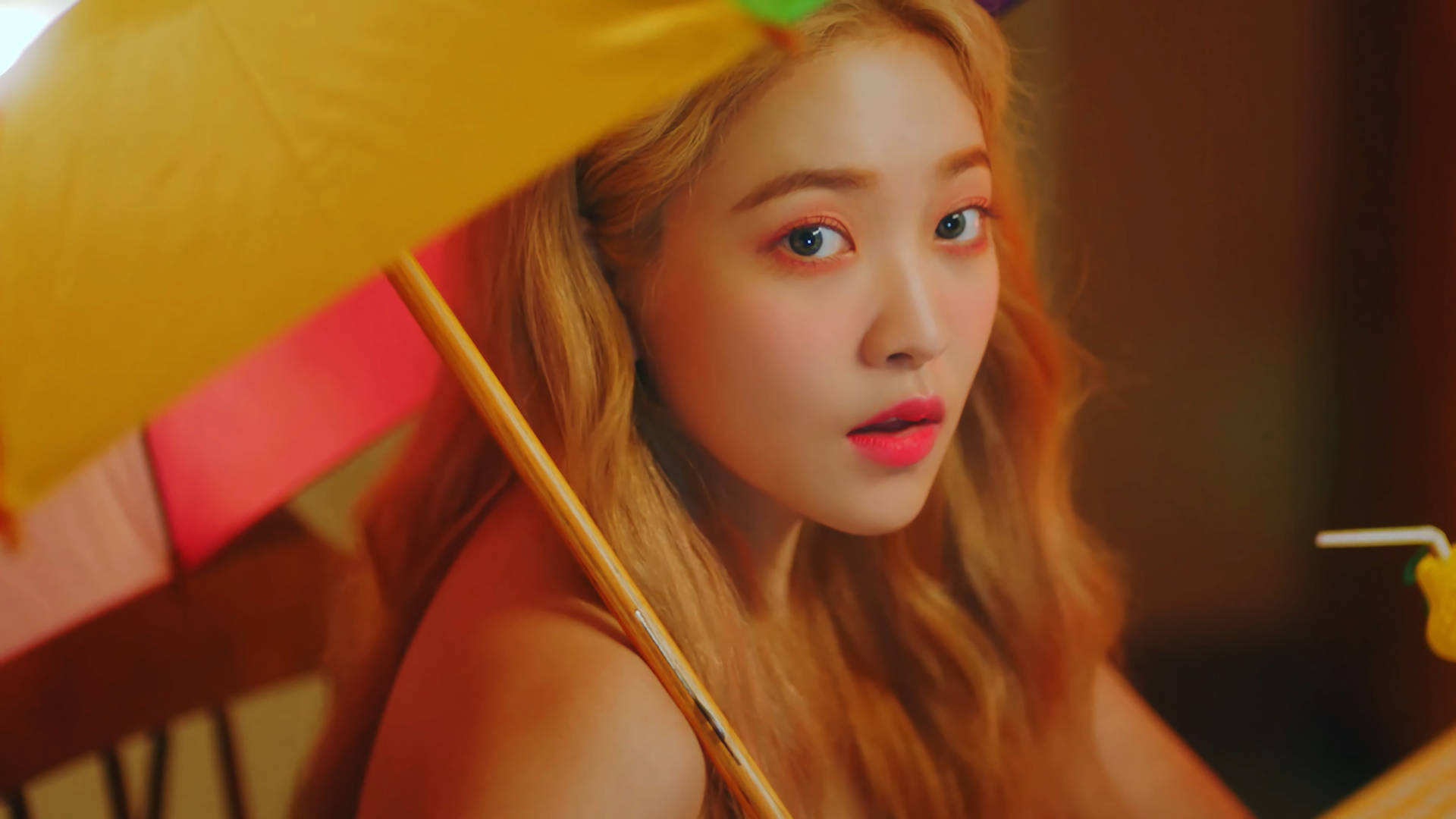 Red Velvet Yeri With Umbrella Background