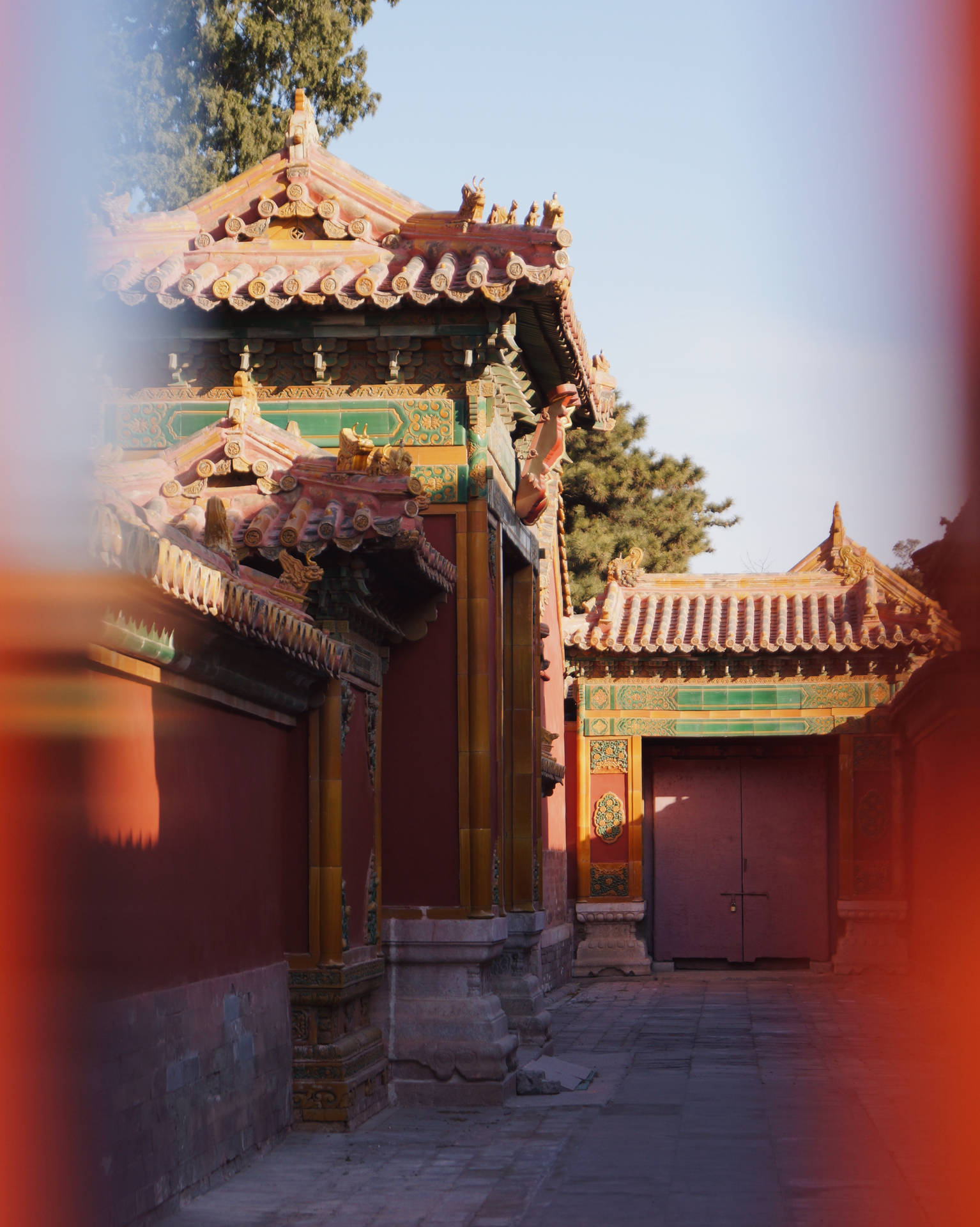 Red Walls And Roofs Forbidden City Background