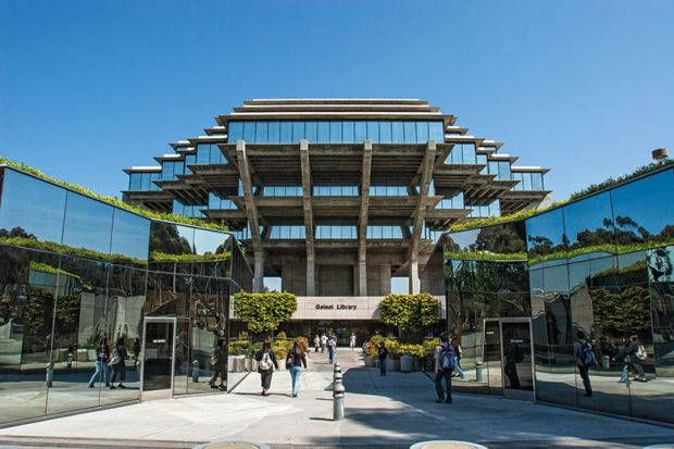 Reflective Maze Ucsd Background