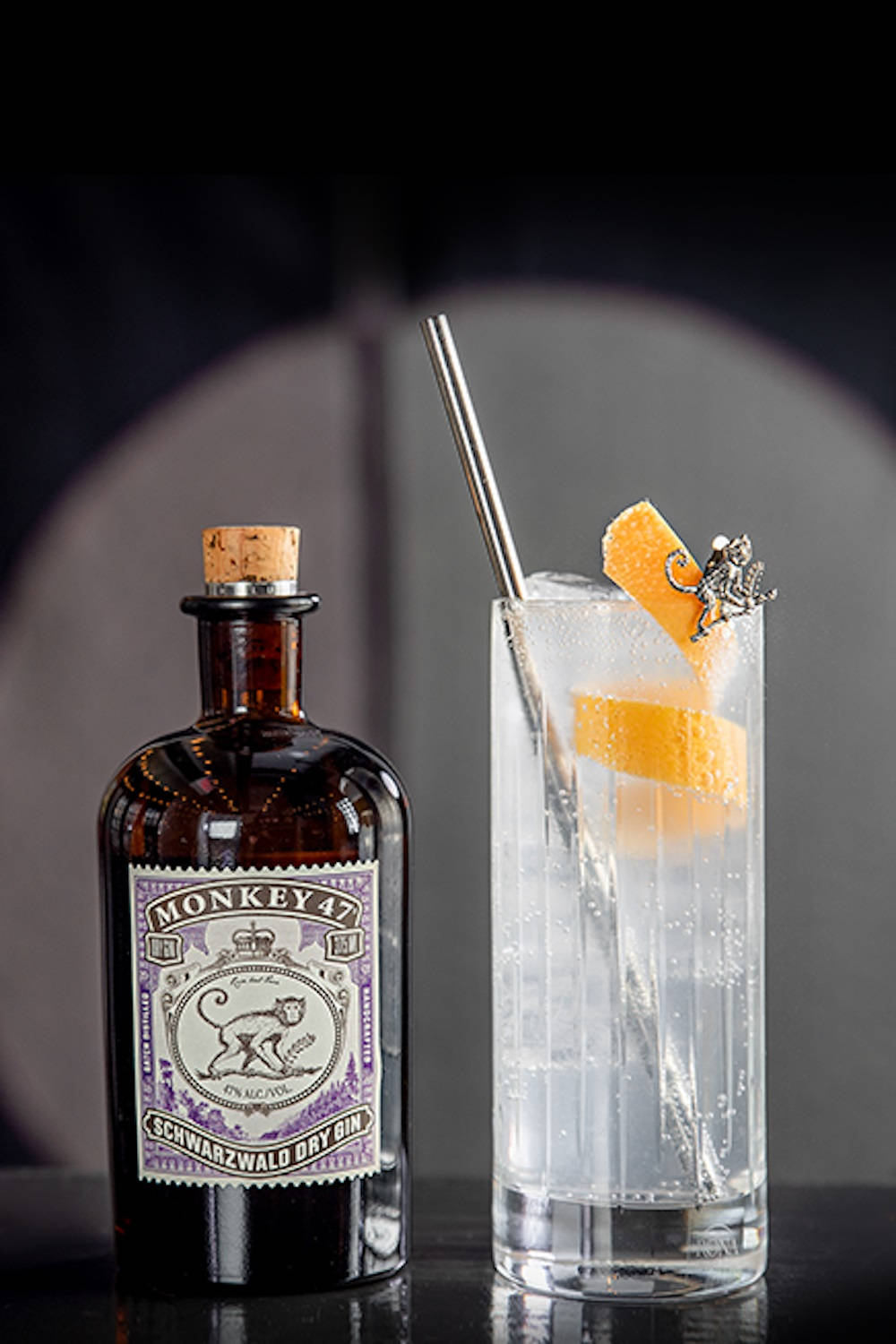 Refreshing Cocktail Monkey 47 Gin Background