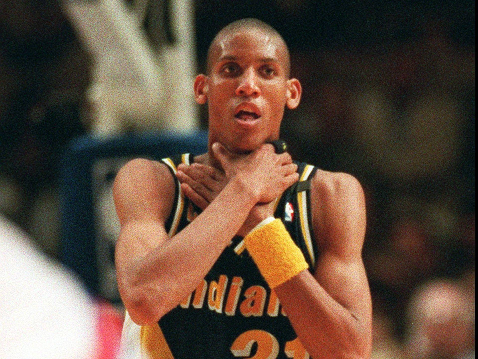 Reggie Miller Choking Himself Background