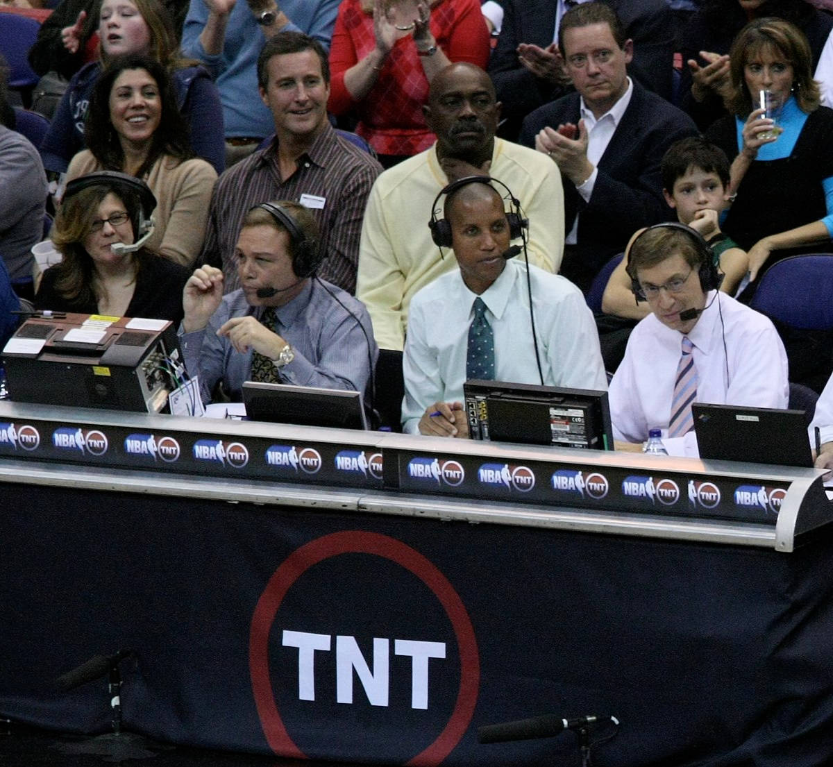 Reggie Miller Courtside Reporter Background