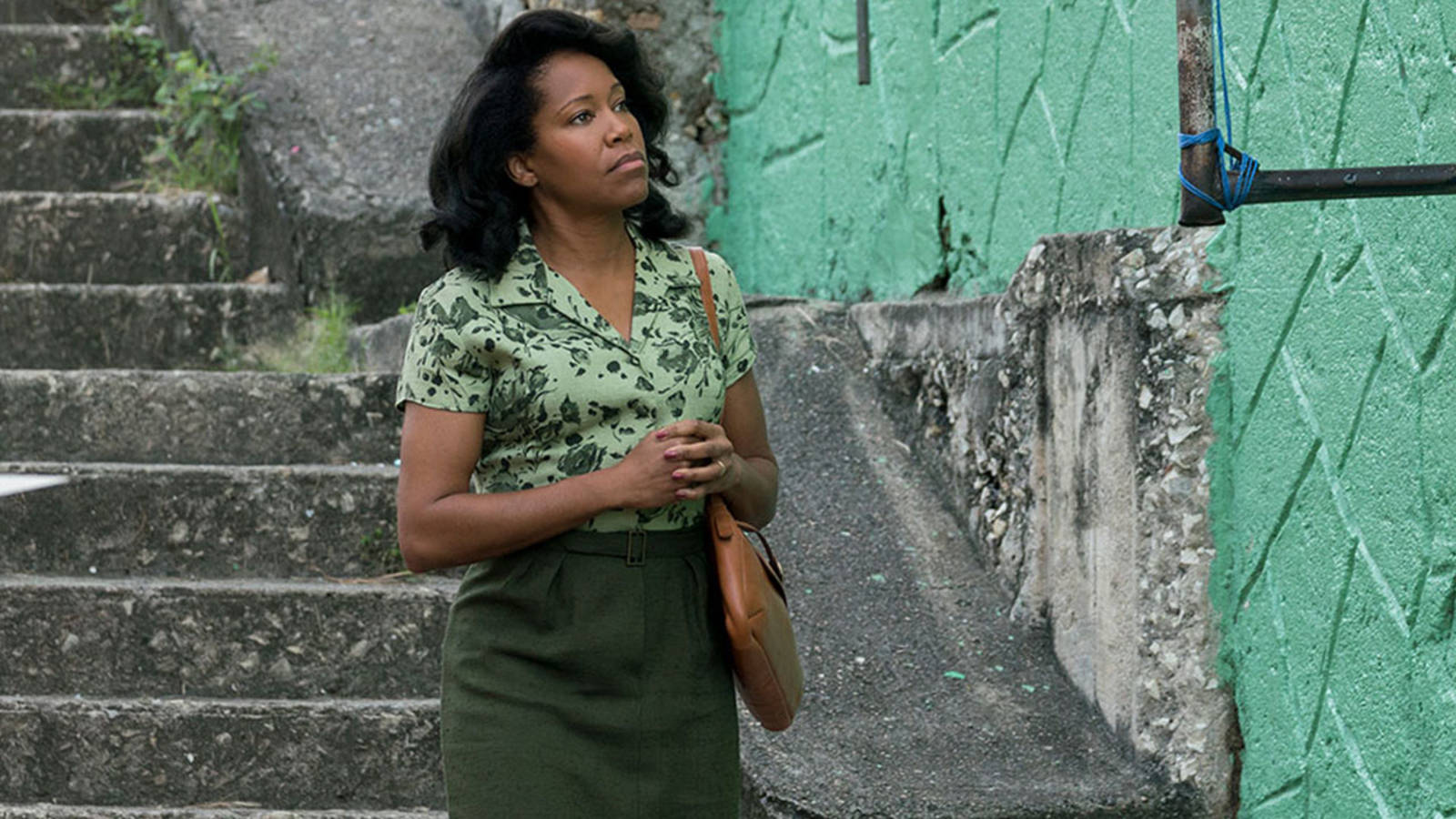 Regina King Green Aesthetic Outfit And Wall Background