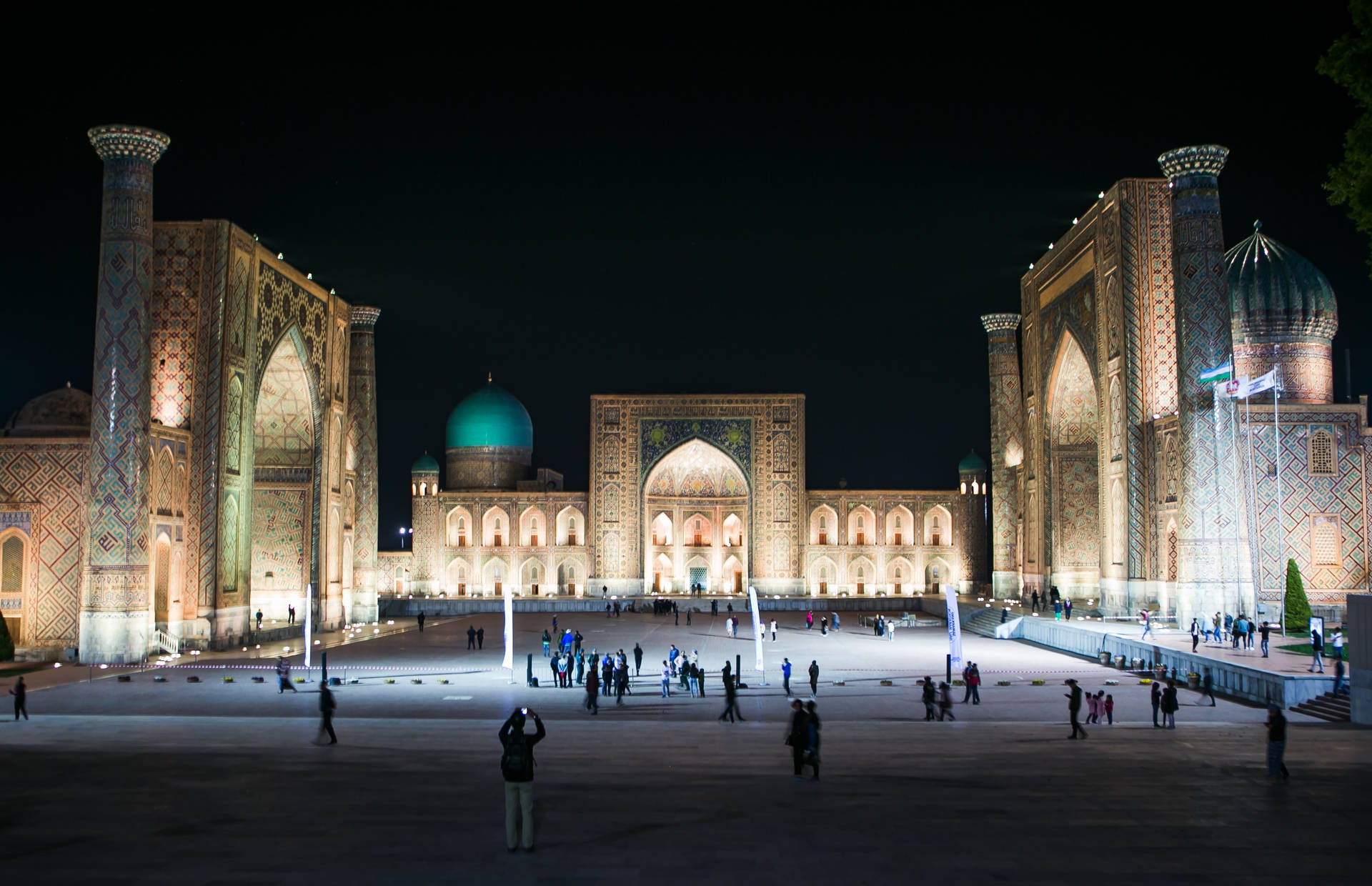 Registan Square Samarkand With People Background