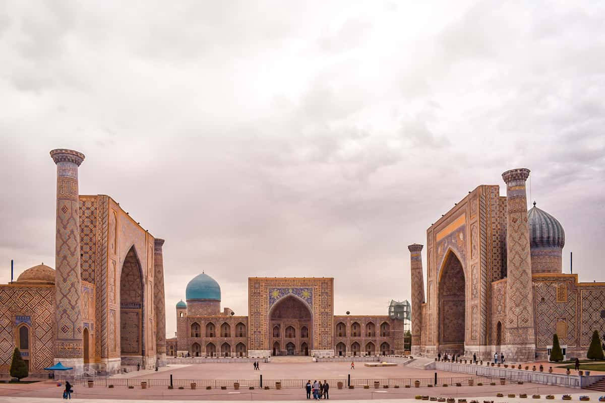 Registon Square Samarkand Cloudy Day Background