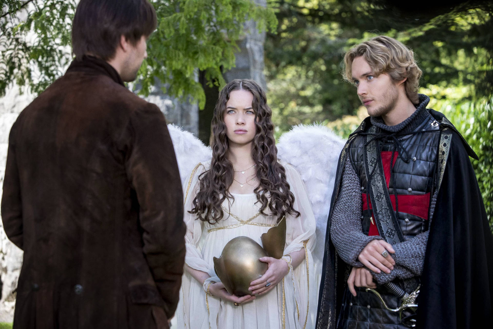 Reign Mary Stuart With Golden Egg