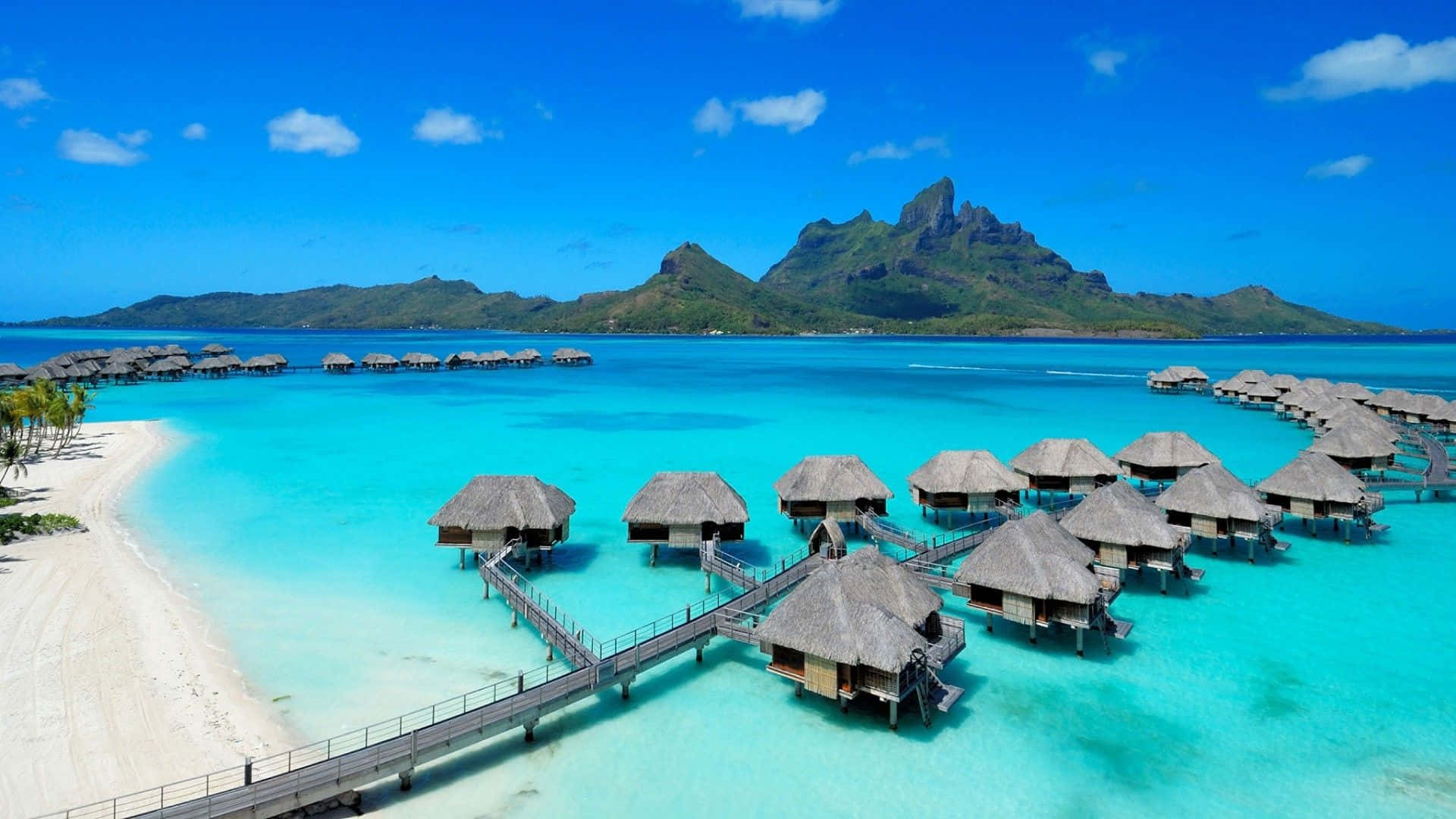 Relax And Unwind In Paradise - Wake Up To Perfect Sunrises On The Beach In Bora Bora. Background