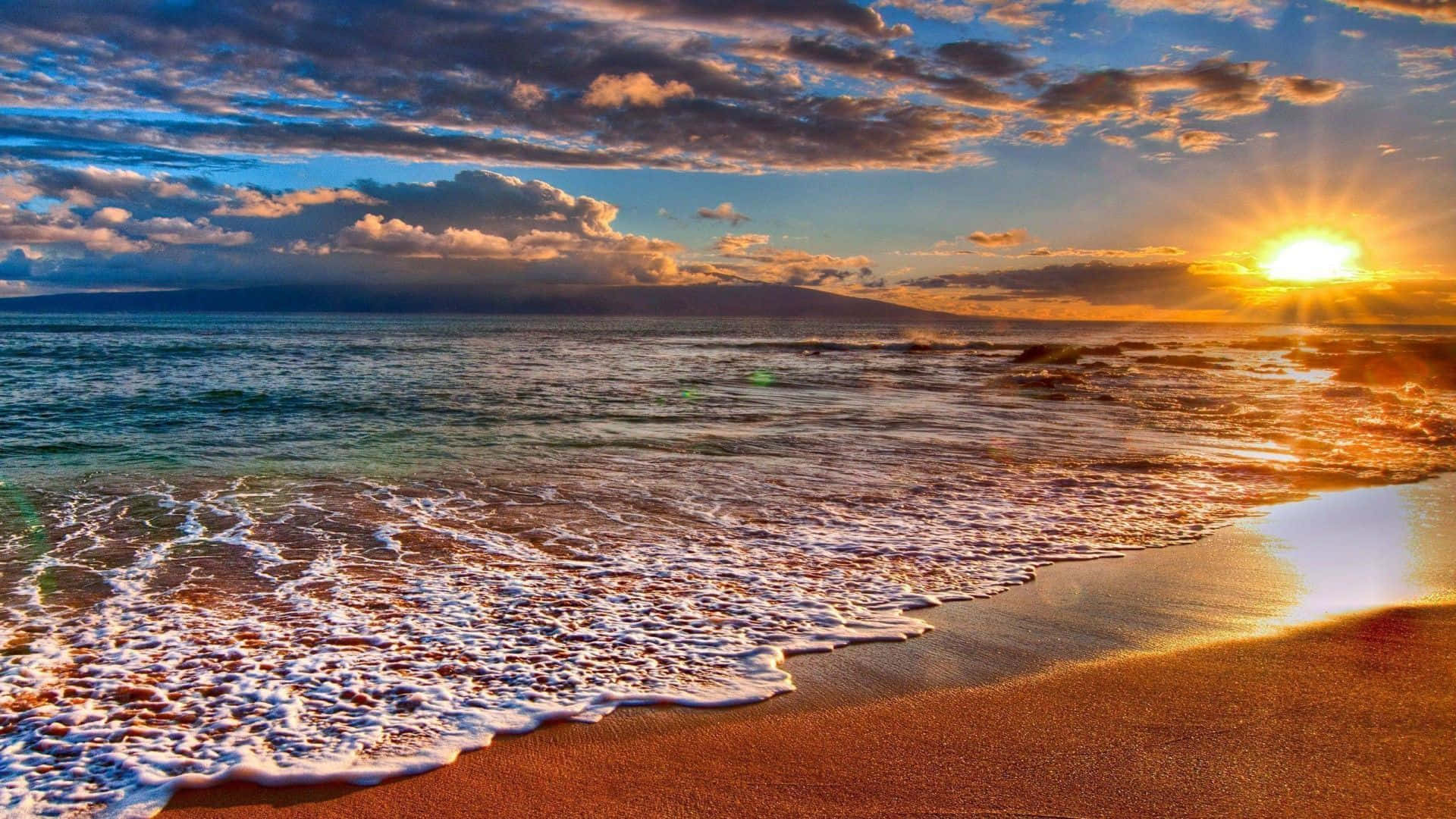 Relax At The Beach And Enjoy The Calming Aesthetic Background