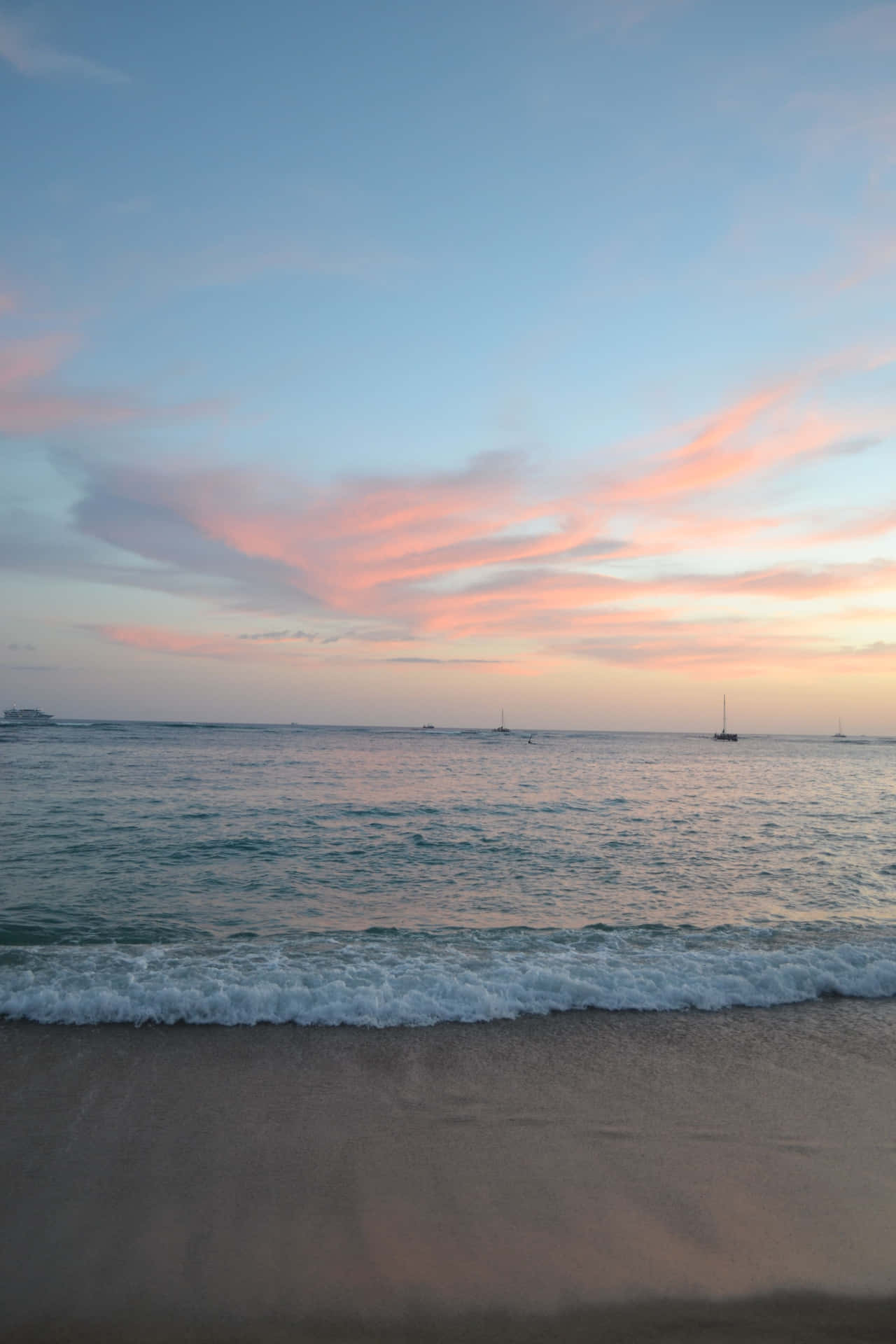 Relax With The Beauty Of Hawaii Background