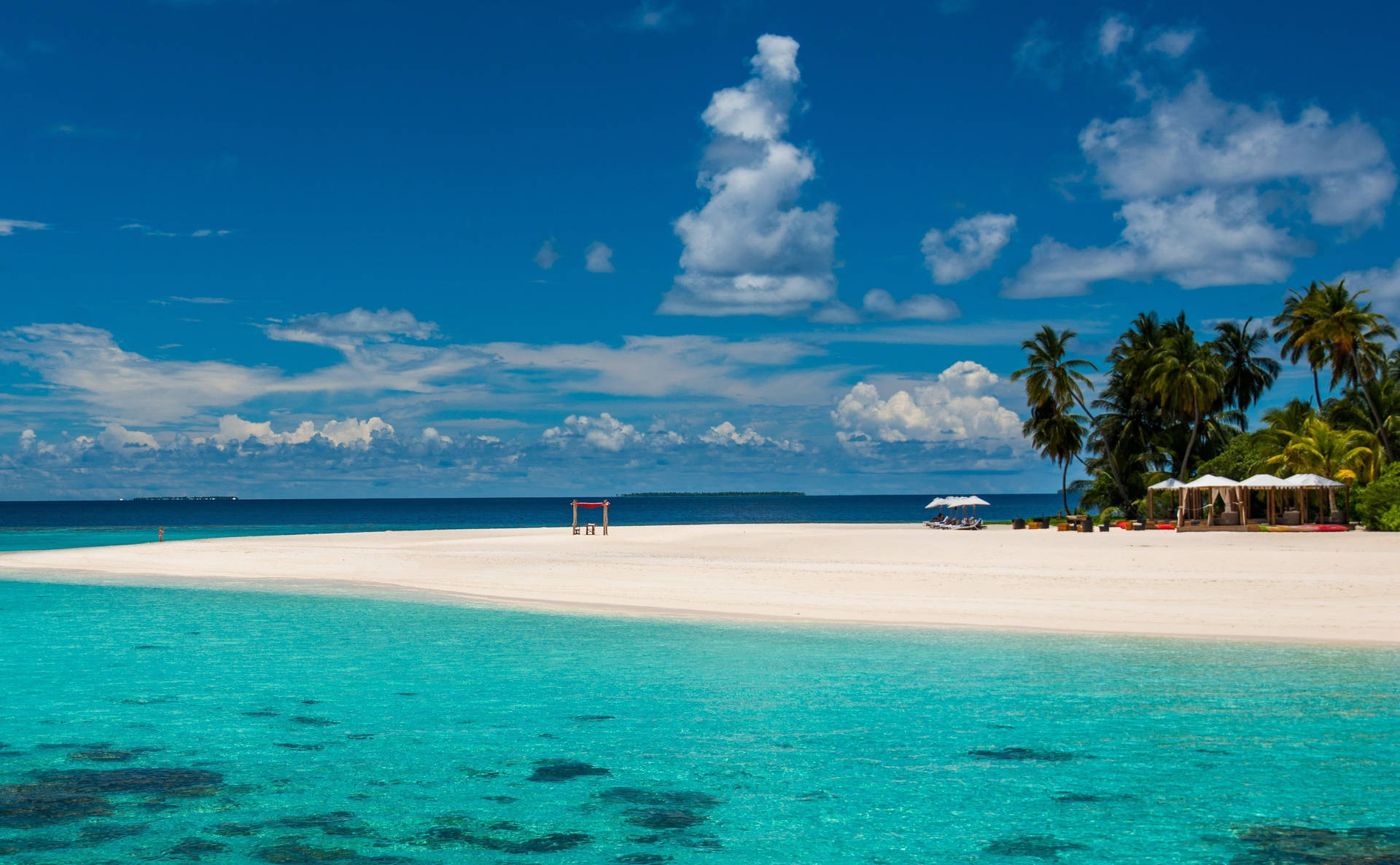 Relaxing Beach Scenes Desktop Background