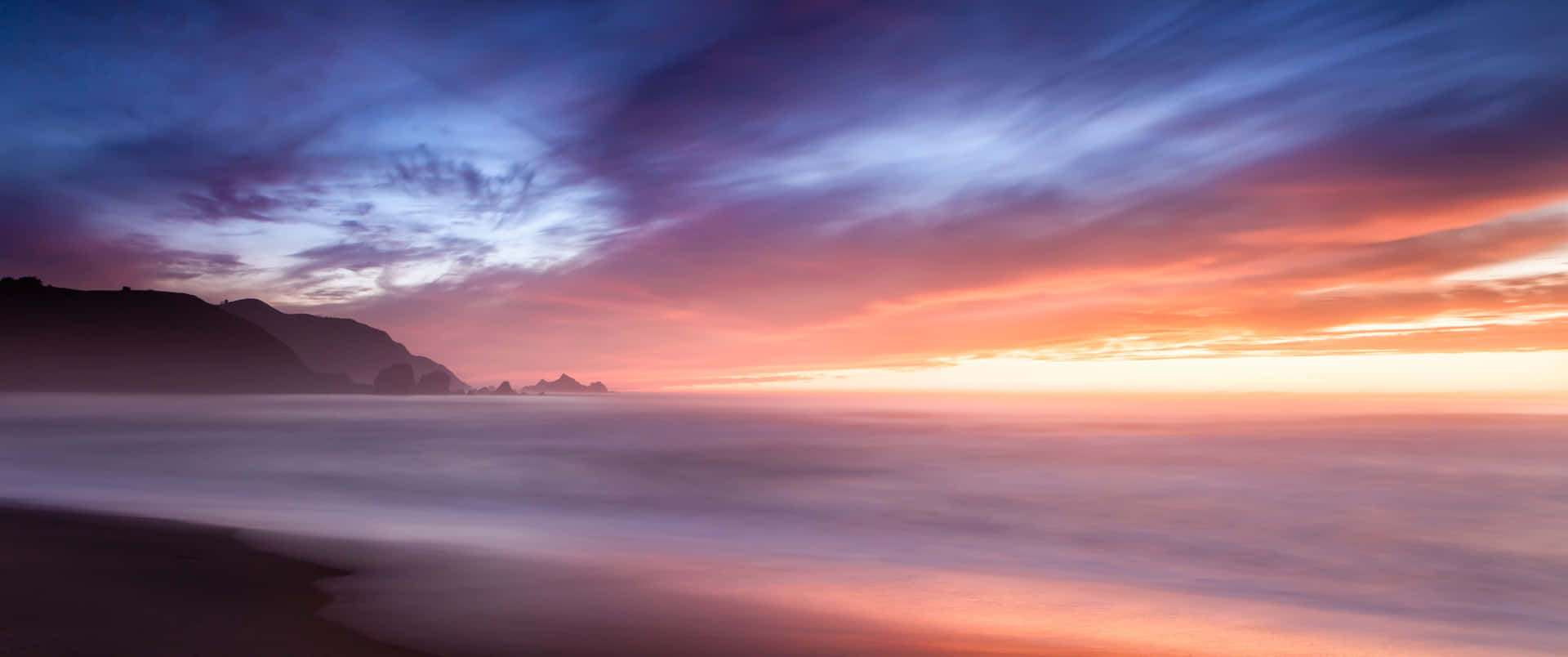 Relaxing Beachside Sunset Background