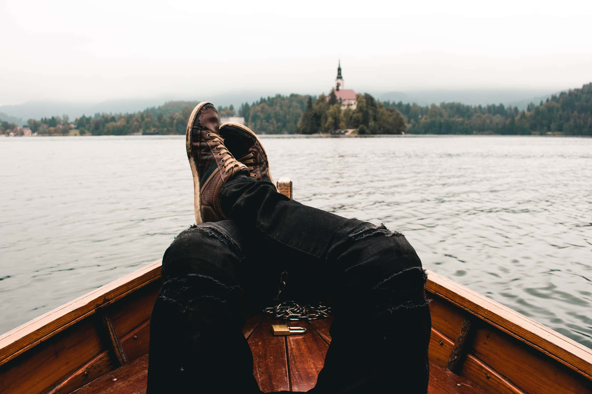 Relaxing Boat Trip Lake View Background