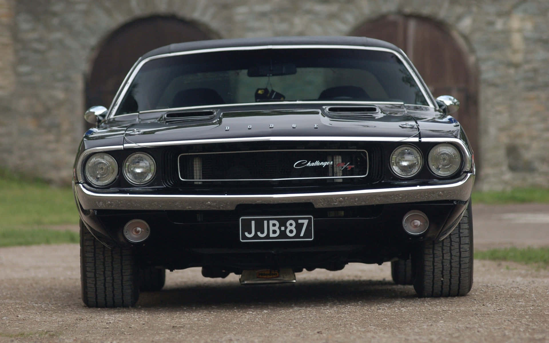 Relive The Glory Days Of Classic Muscle Cars. Background