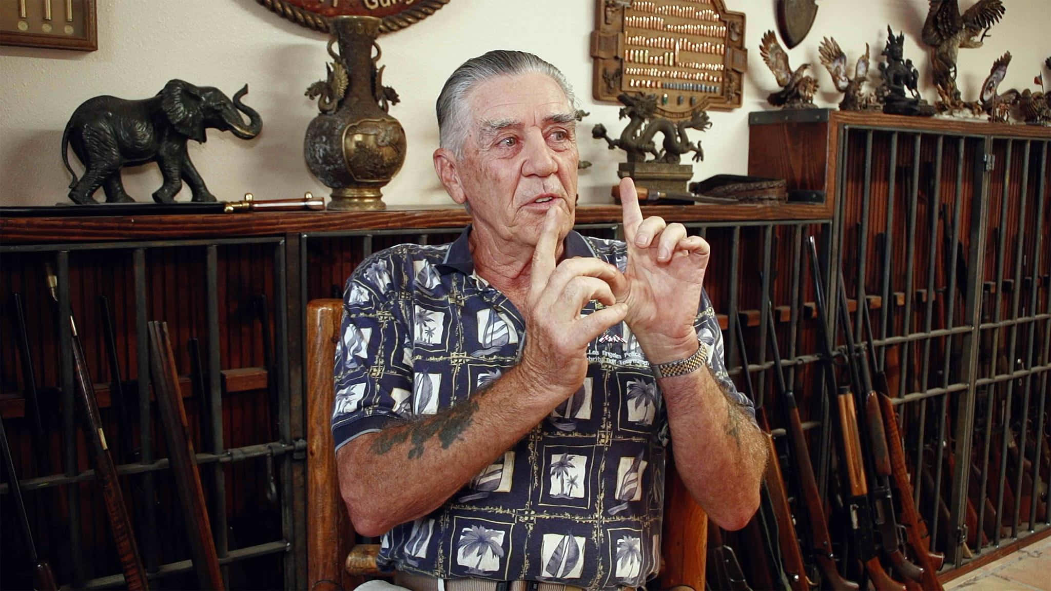 Relive The Legendary R.lee Ermey's Roles Of A Lifetime On This Image. Background