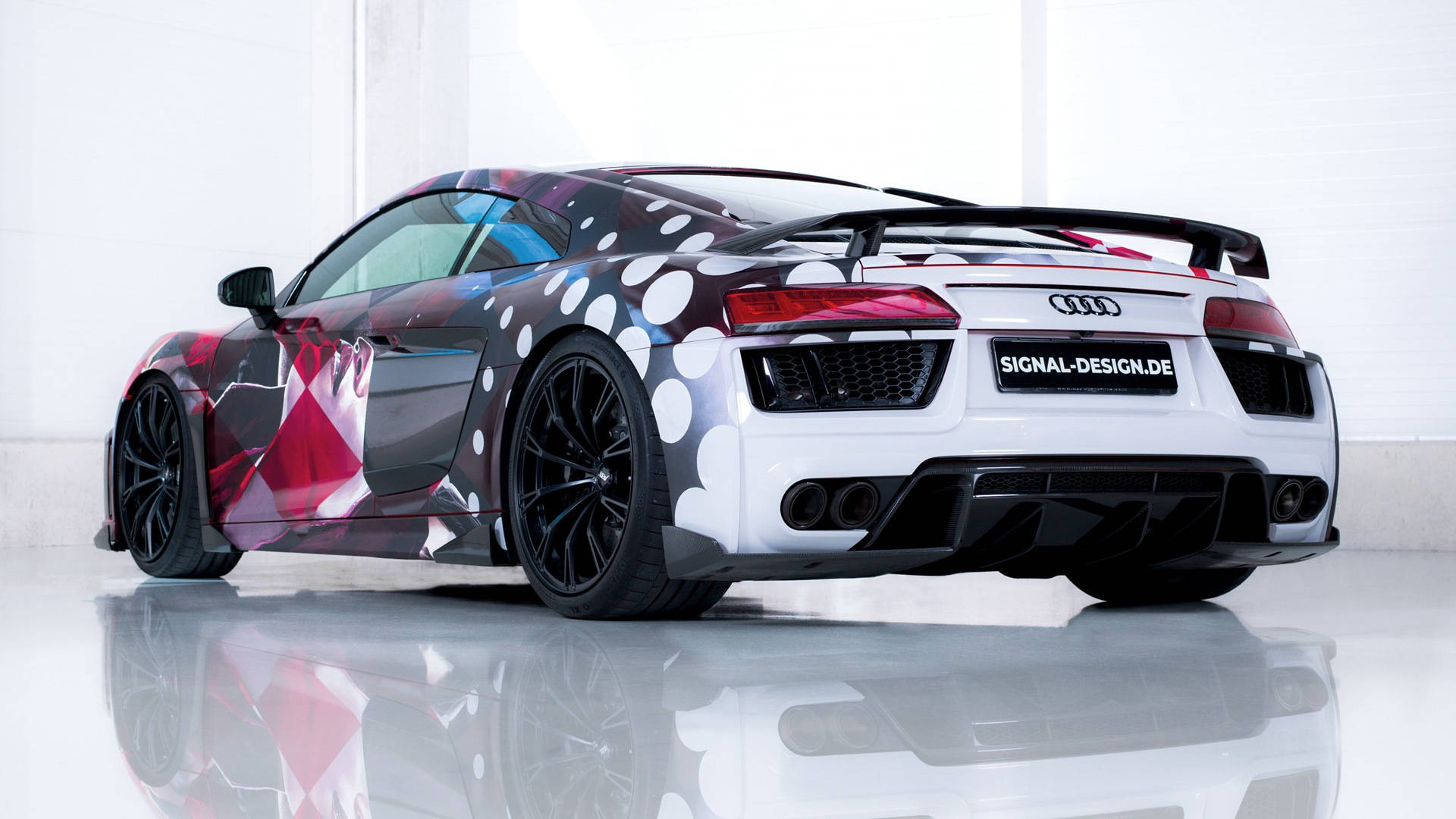 Remarkable View Of Custom-painted Audi R8 Background