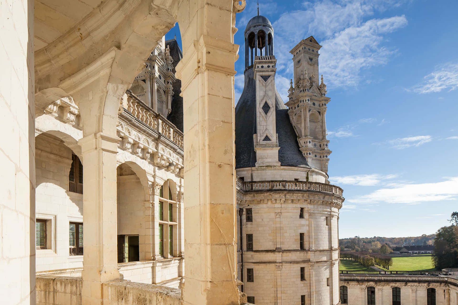Renaissance Architectural Style Chateau De Chambord