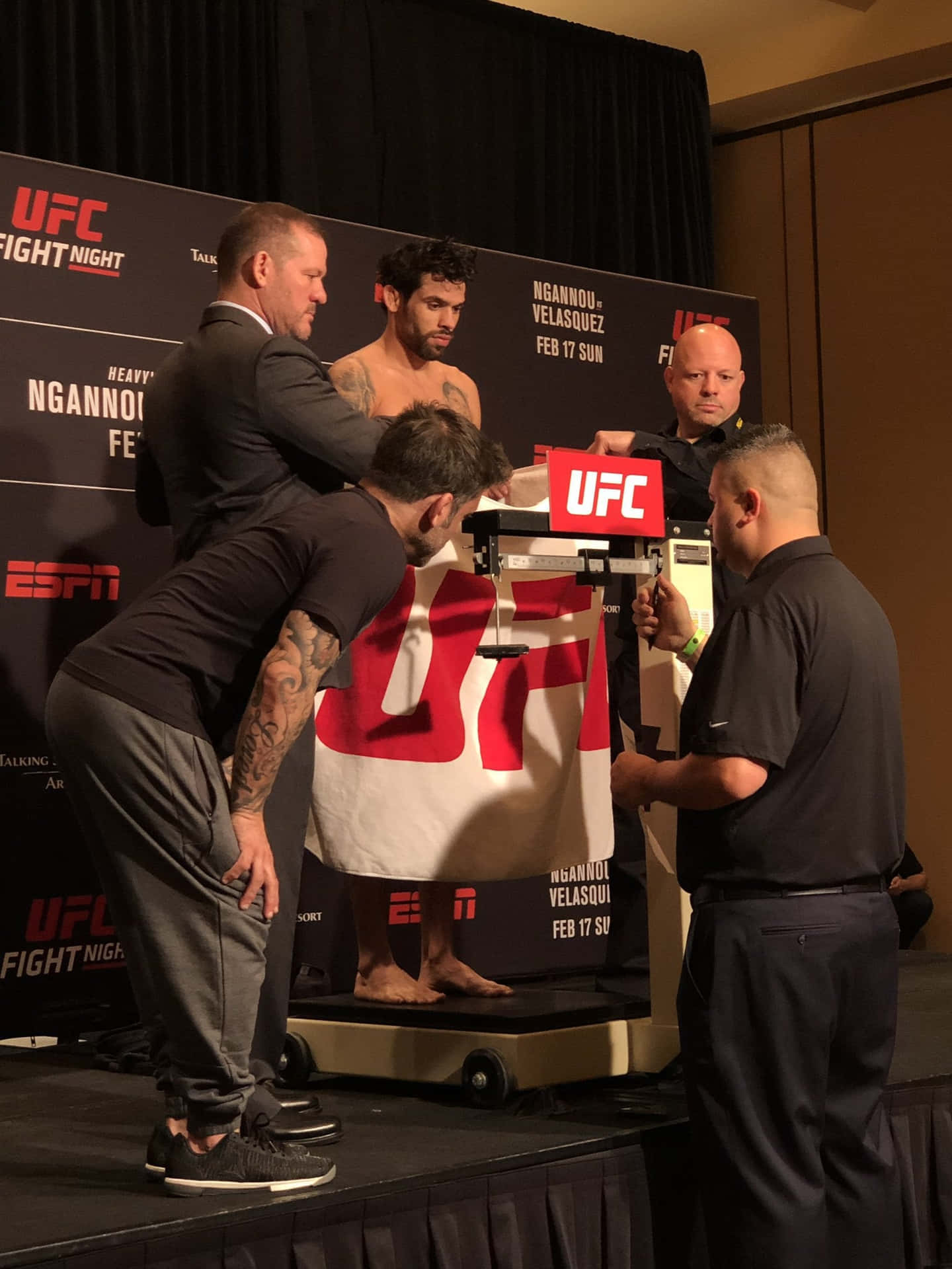 Renan Barao Intensely Weighs In Before A Ufc Match Background