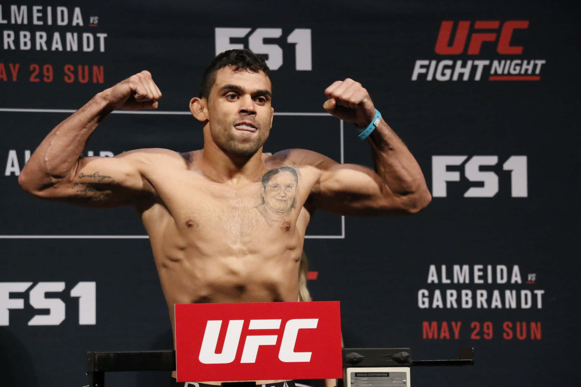 Renan Barão Ufc Fight Night Weigh-in Background