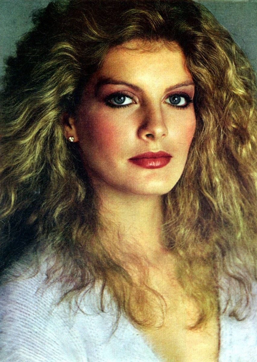 Rene Russo For 1978 Vogue Issue Background