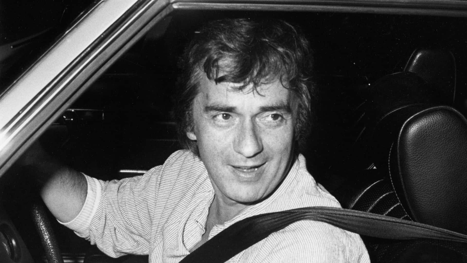 Renowned Actor Dudley Moore In His Prime. Background