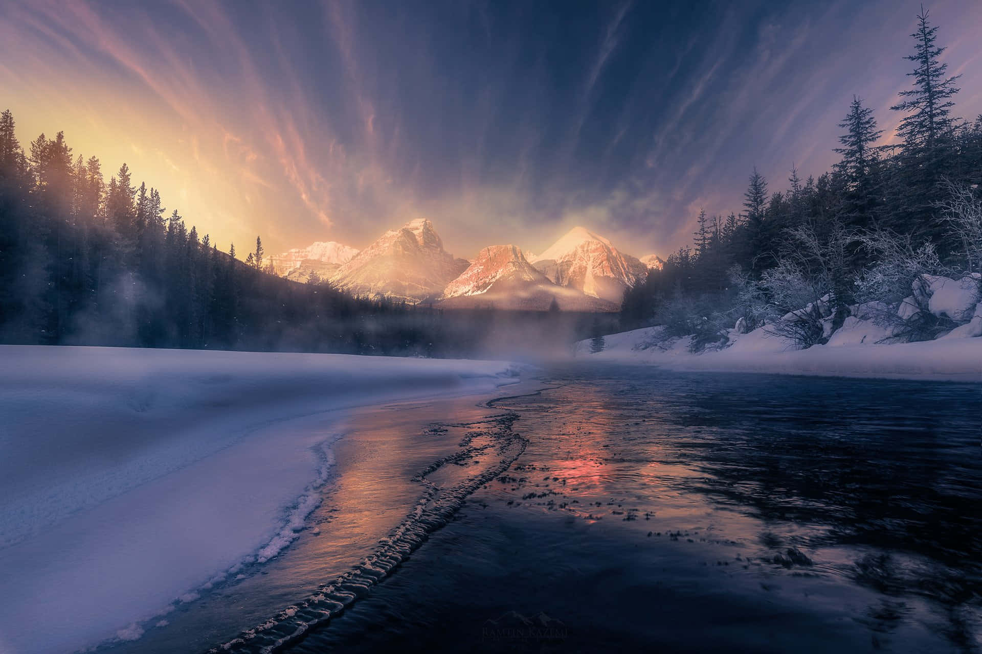 Resplendent Beauty Of The Canadian Rockies Background