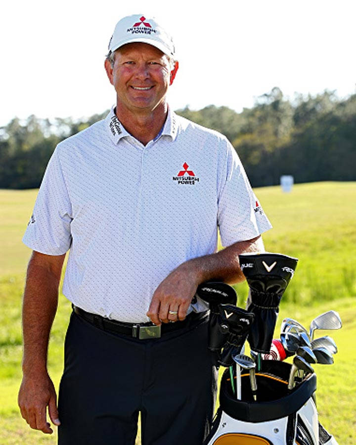 Retief Goosen And His Golf Clubs