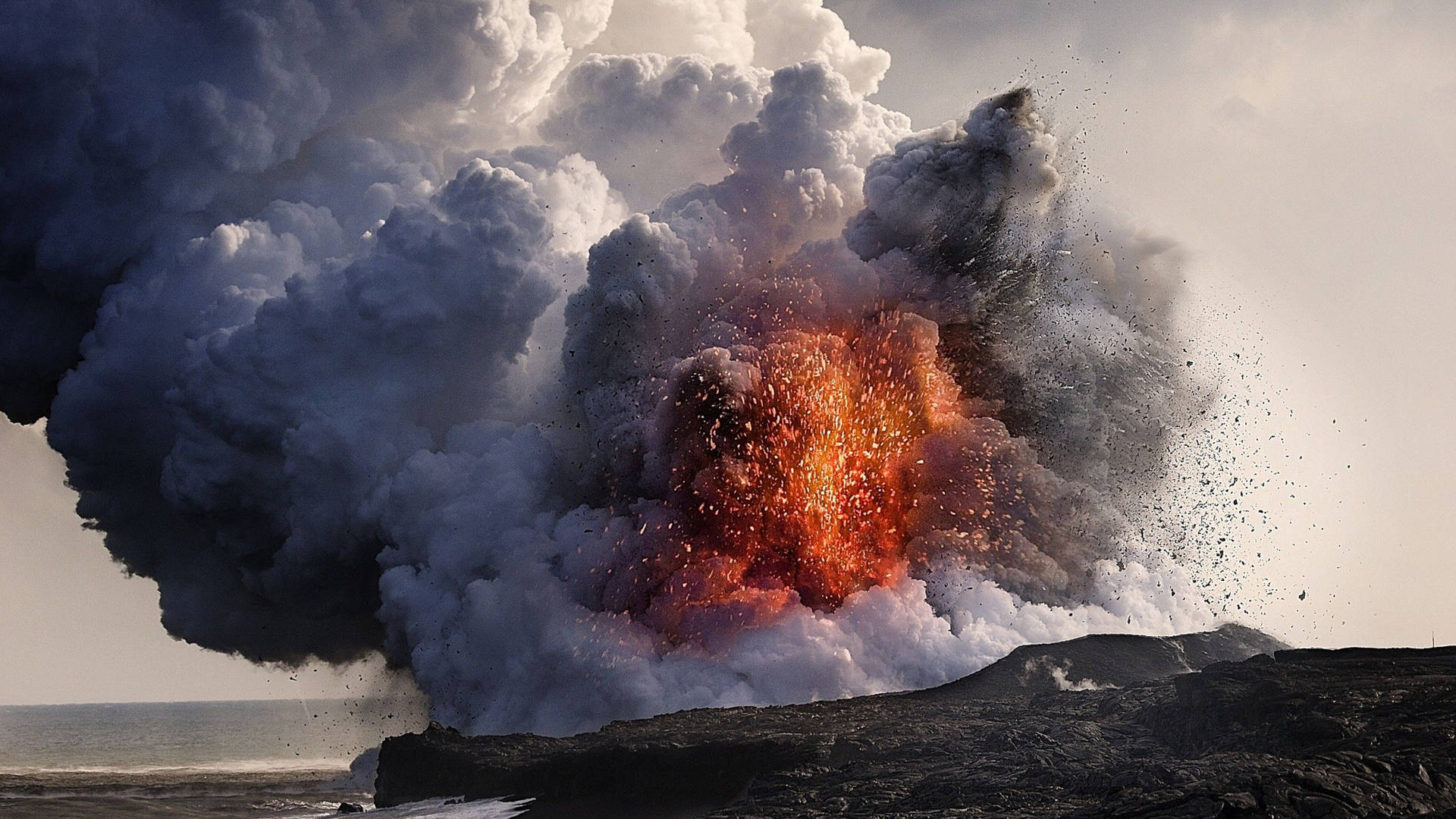 Retina Bardarbunga Eruption Background