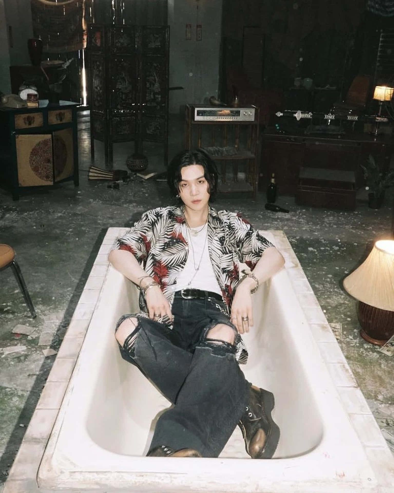 Retro Bathtub Chill