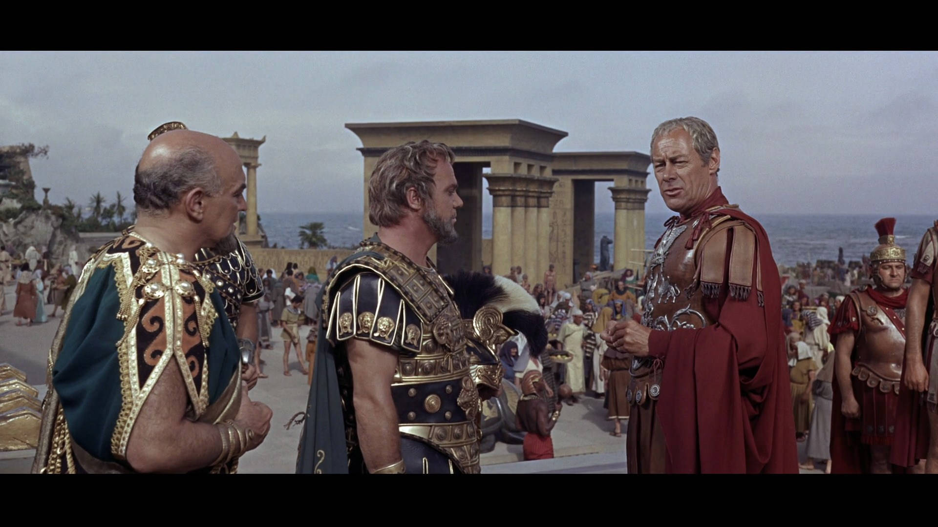 Rex Harrison As Julius Caesar In The Iconic Movie Cleopatra Background