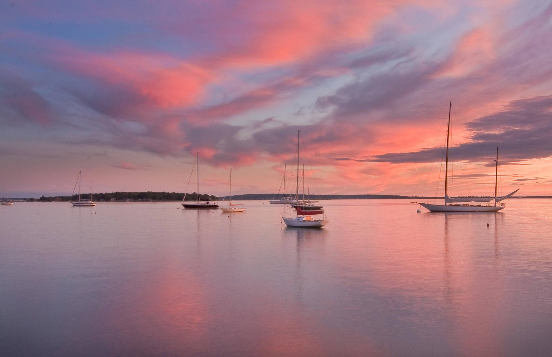 Rhode Island's Seaboard Background