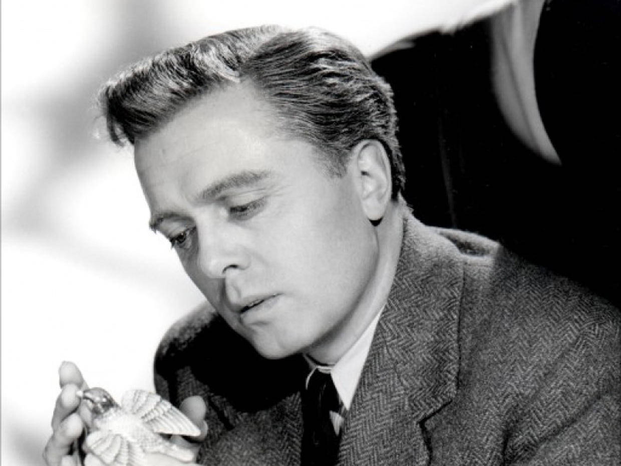 Richard Attenborough Young Black And White Background