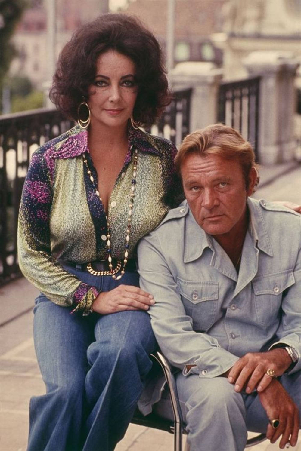 Richard Burton And Elizabeth Taylor As Exes Background