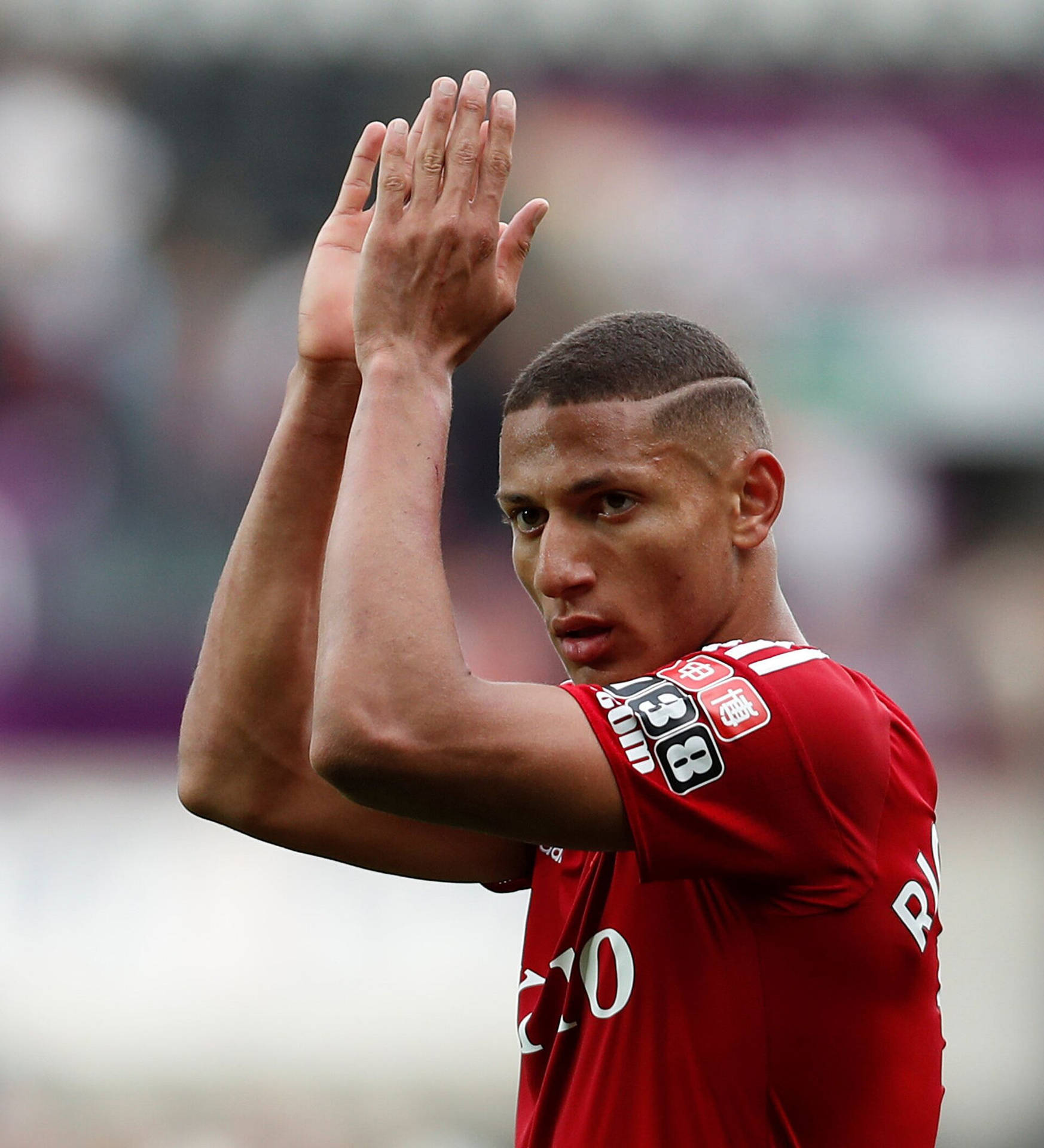 Richarlison De Andrade Clapping Overhead Background