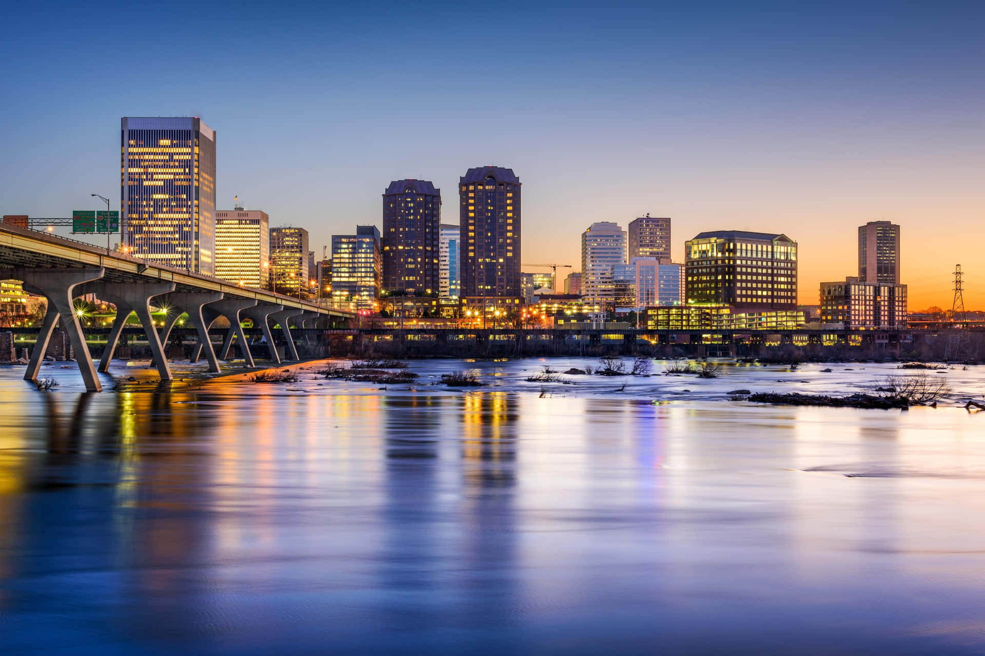 Richmond Skyline Dusk Reflection Background