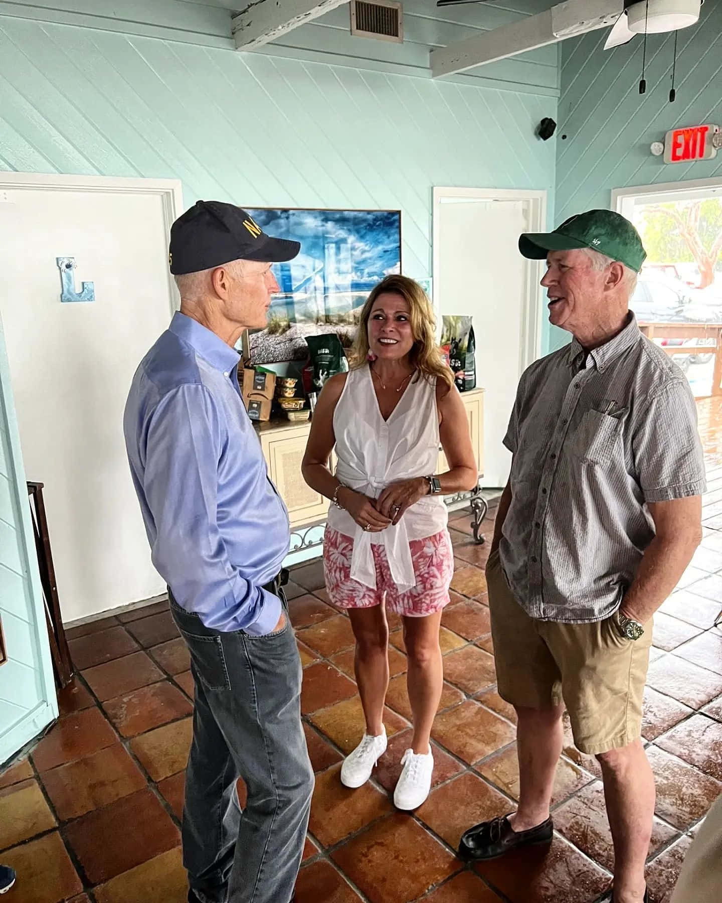 Rick Scott Chats With A Couple