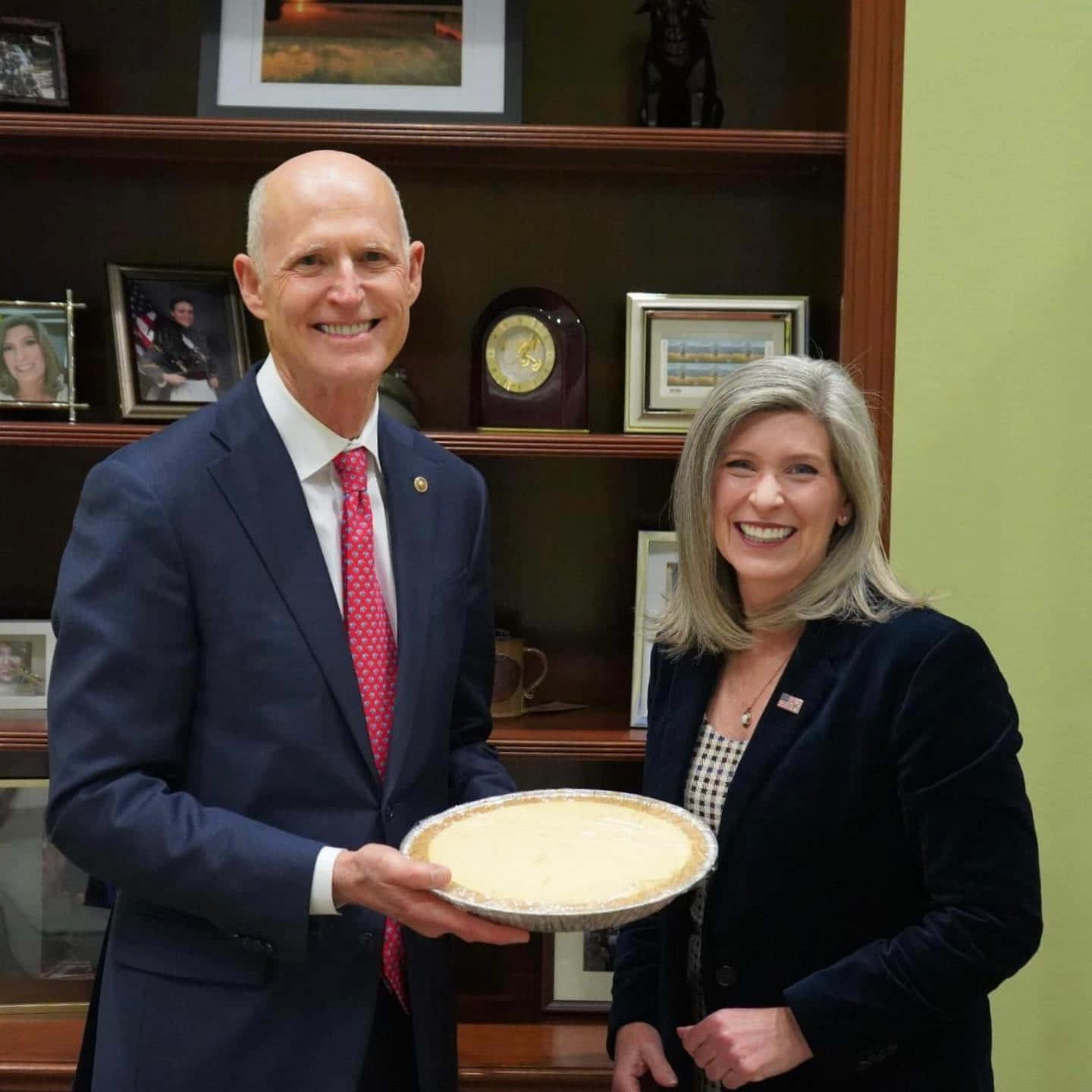 Rick Scott Giving Pie To Senator Joni Ernst