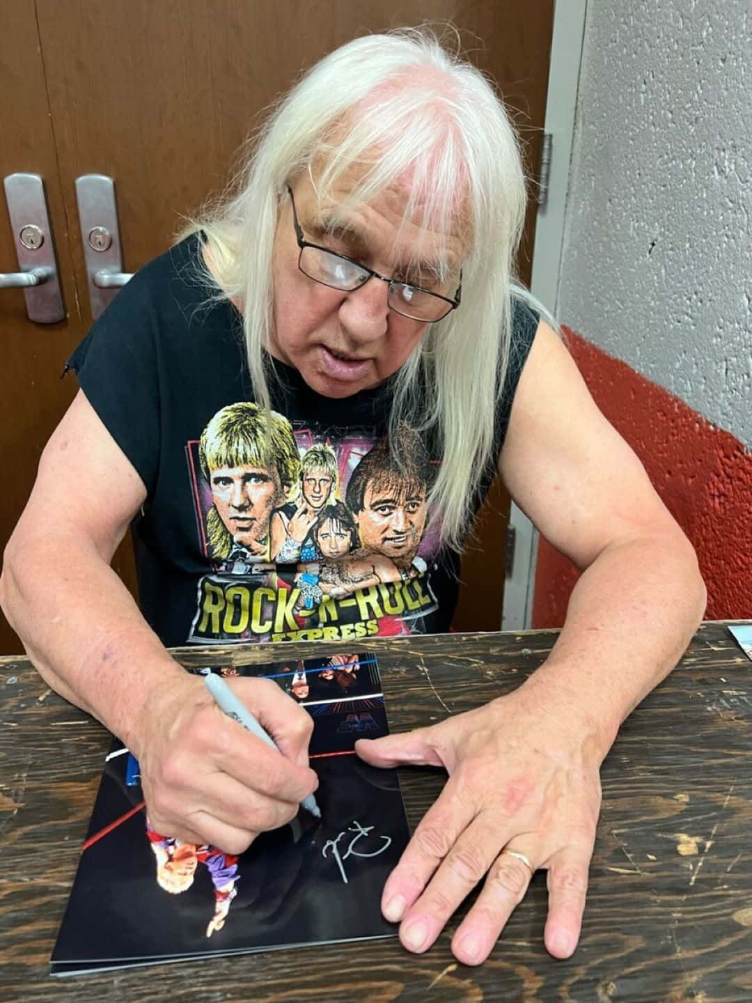 Ricky Morton Autograph Session