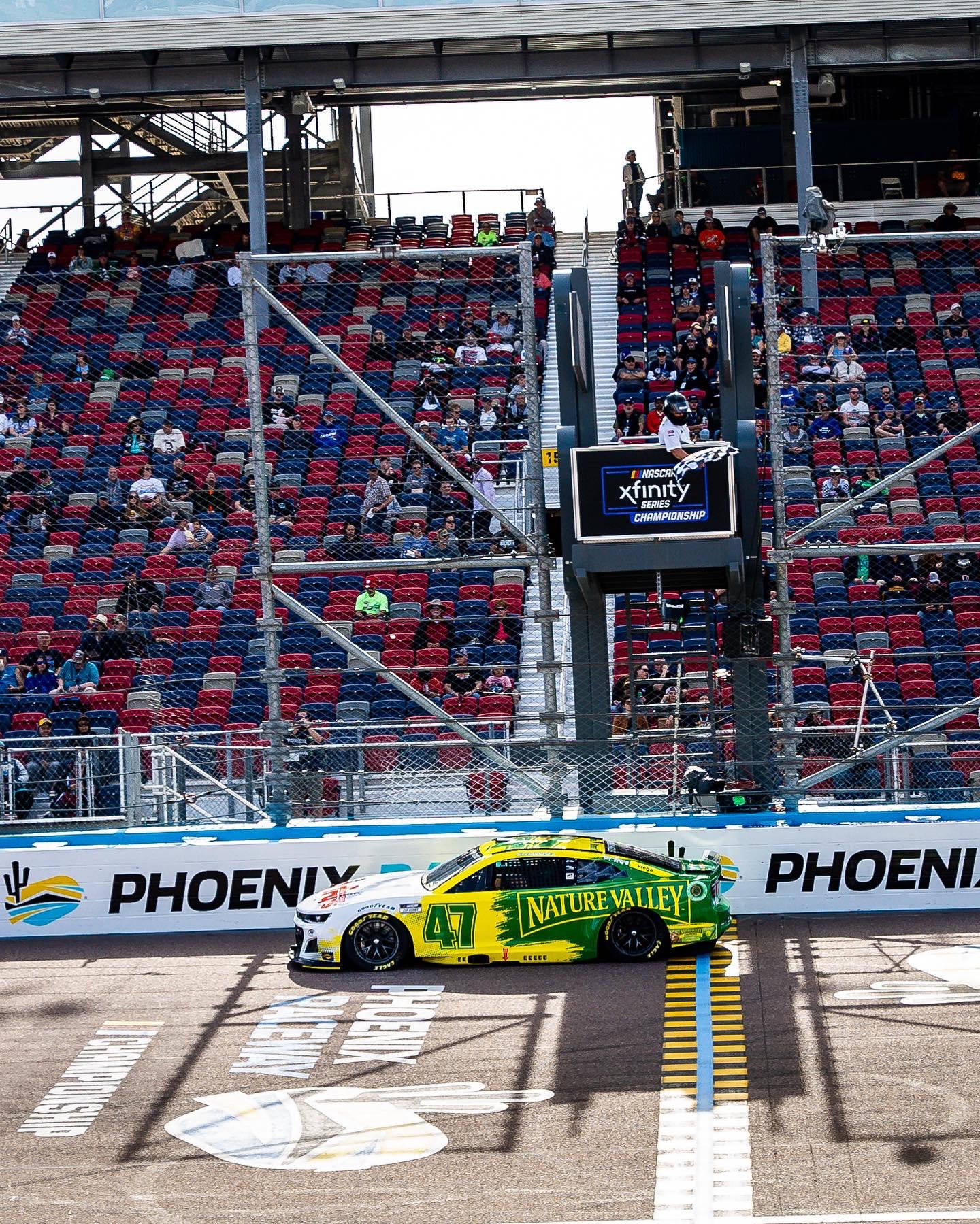 Ricky Stenhouse Jr Ready At The Starting Point