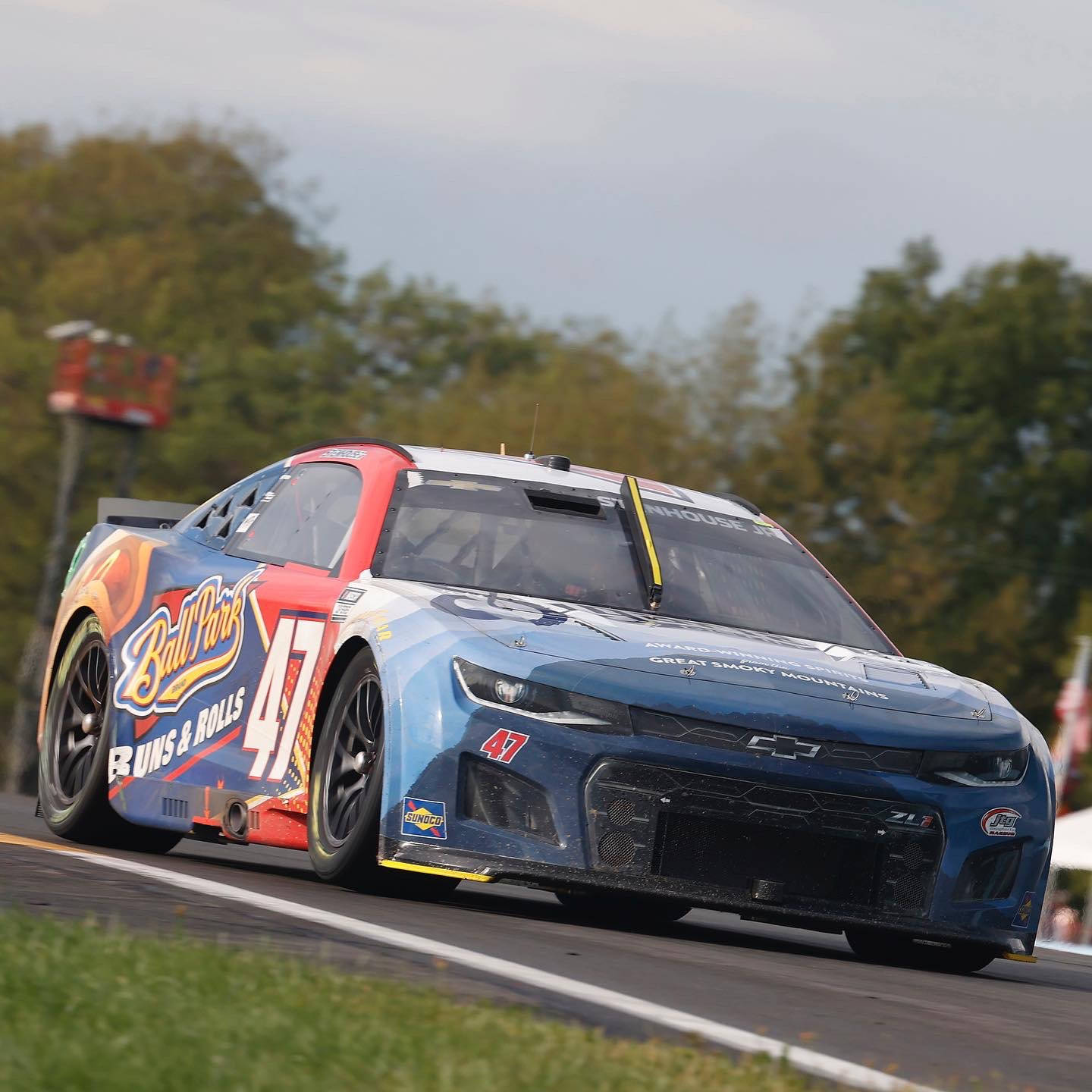 Ricky Stenhouse Jr's Car Close-up In Action