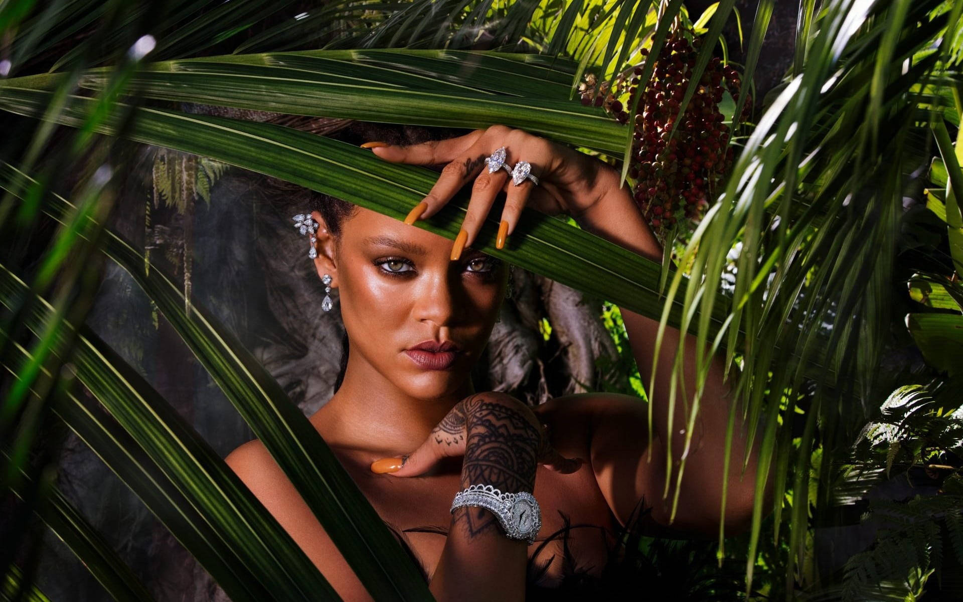 Rihanna Hd Green Plants