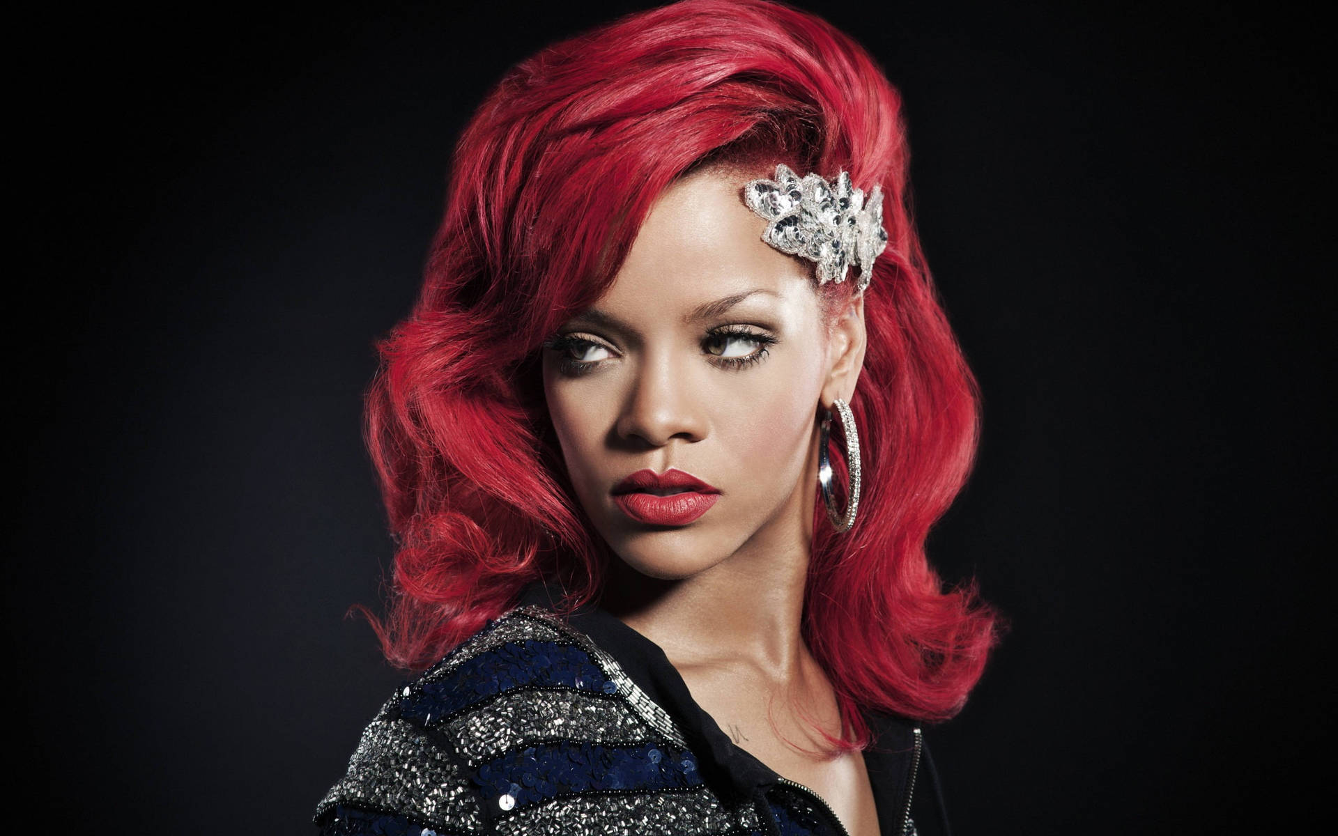 Rihanna Hd Red Hair Jewelry