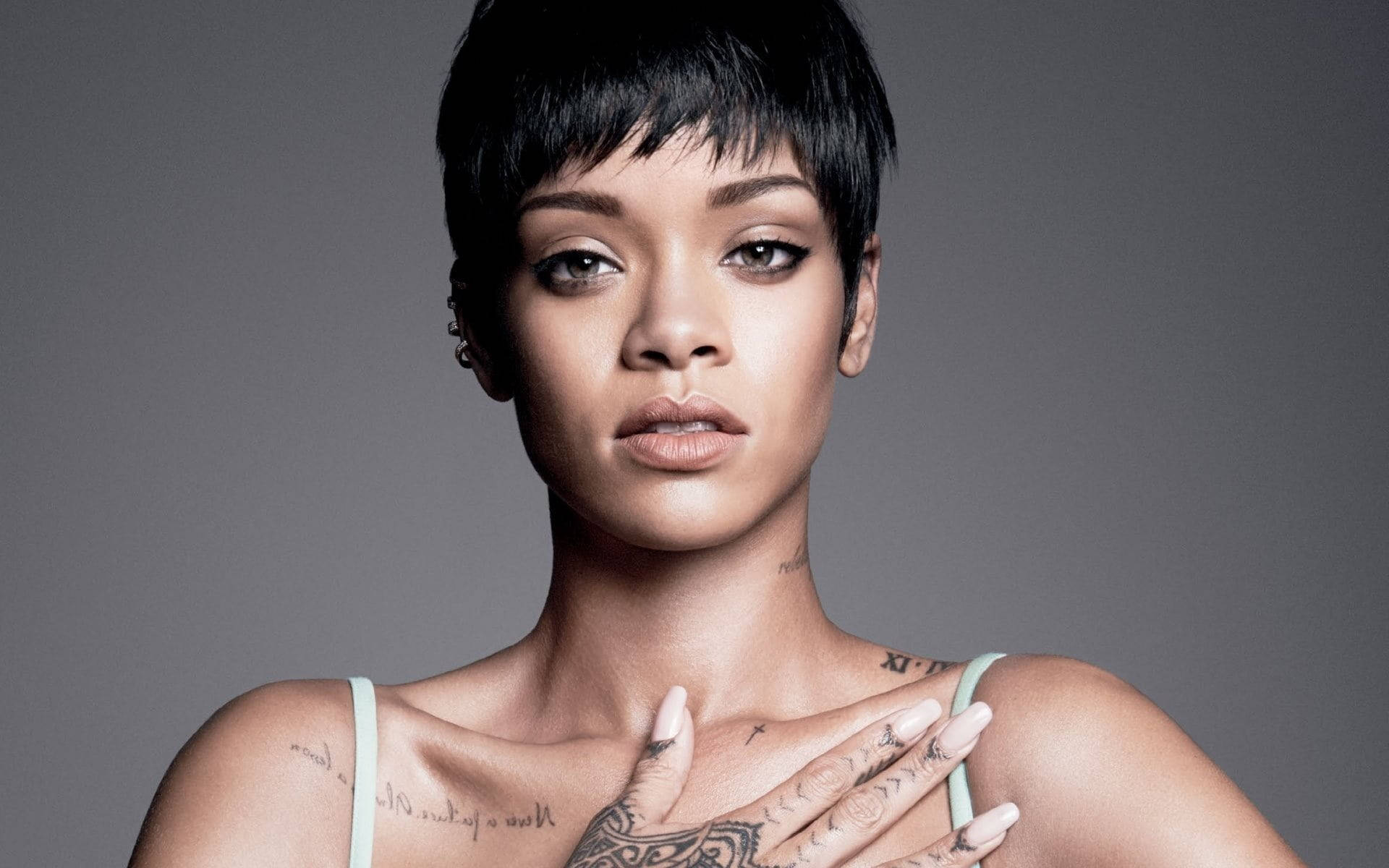 Rihanna Hd Short Hair Background