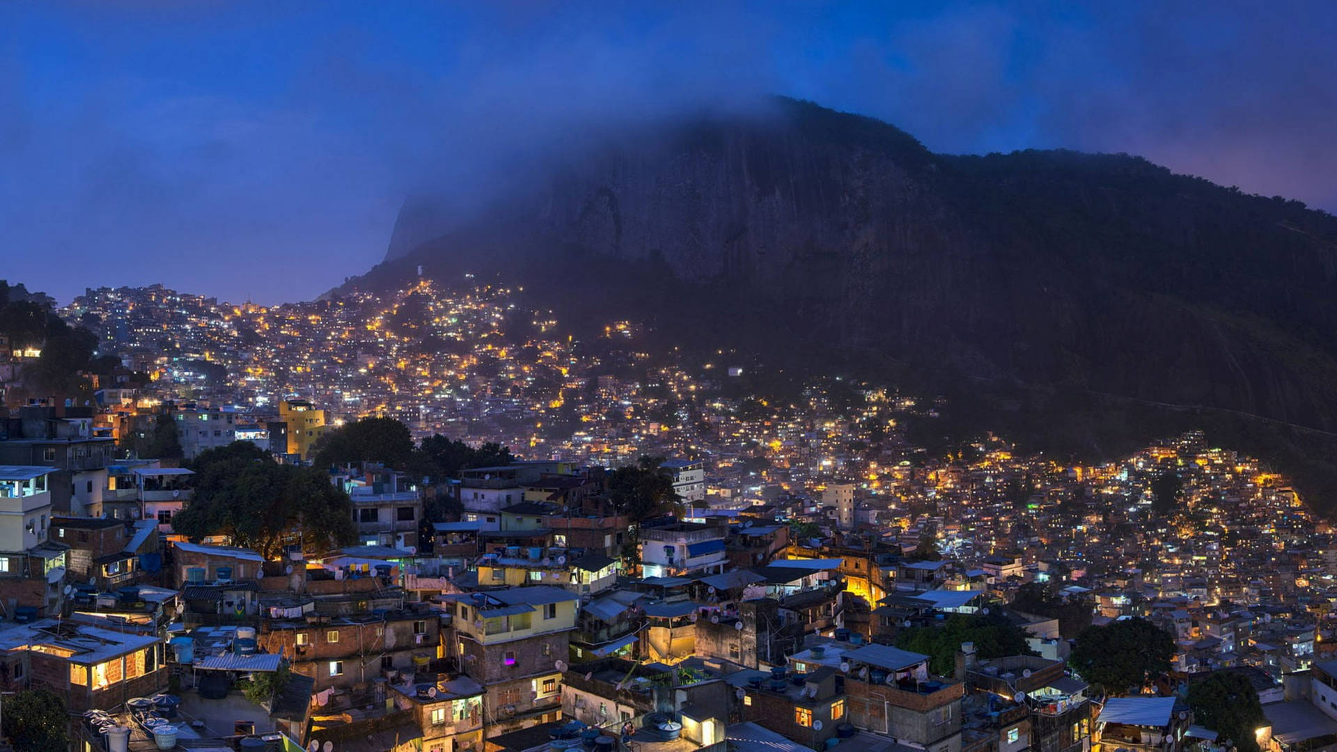 Rio De Janeiro Lighted Favela Background