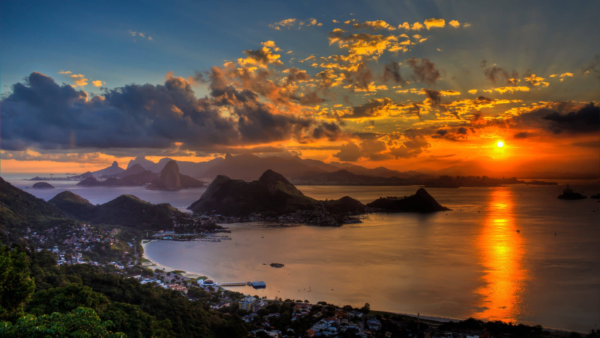 Rio De Janeiro Mountains Sunrise Background