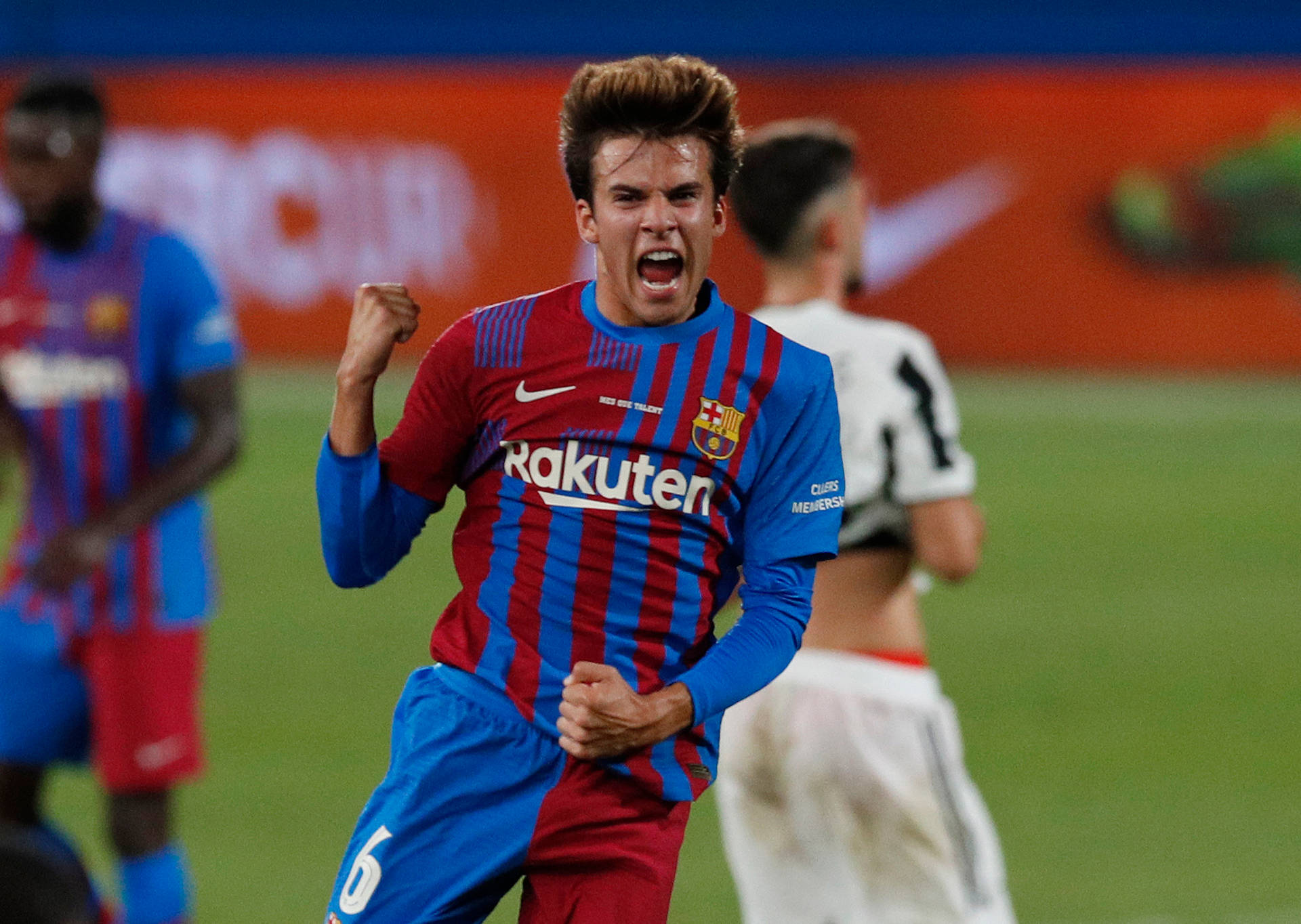 Riqui Puig Happy Yell Joan Gamper Trophy Background