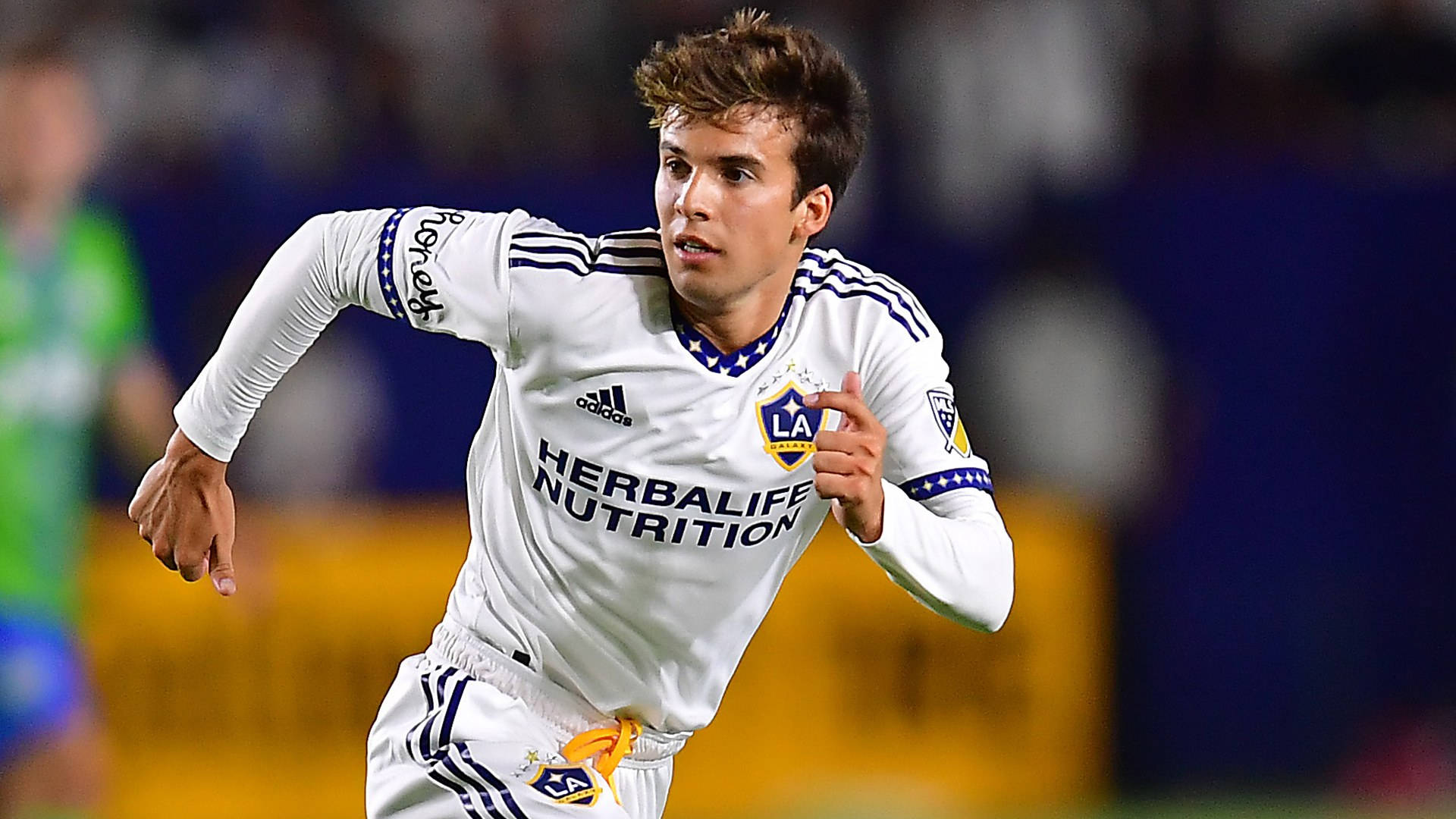 Riqui Puig Running La Galaxy Vs. Colorado Rapids Background