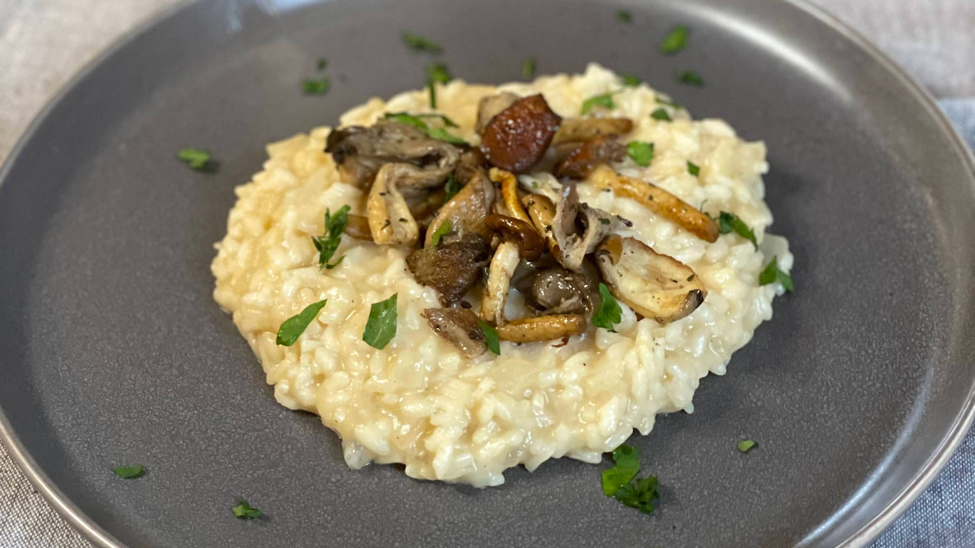 Risotto Wild Mushrooms Background