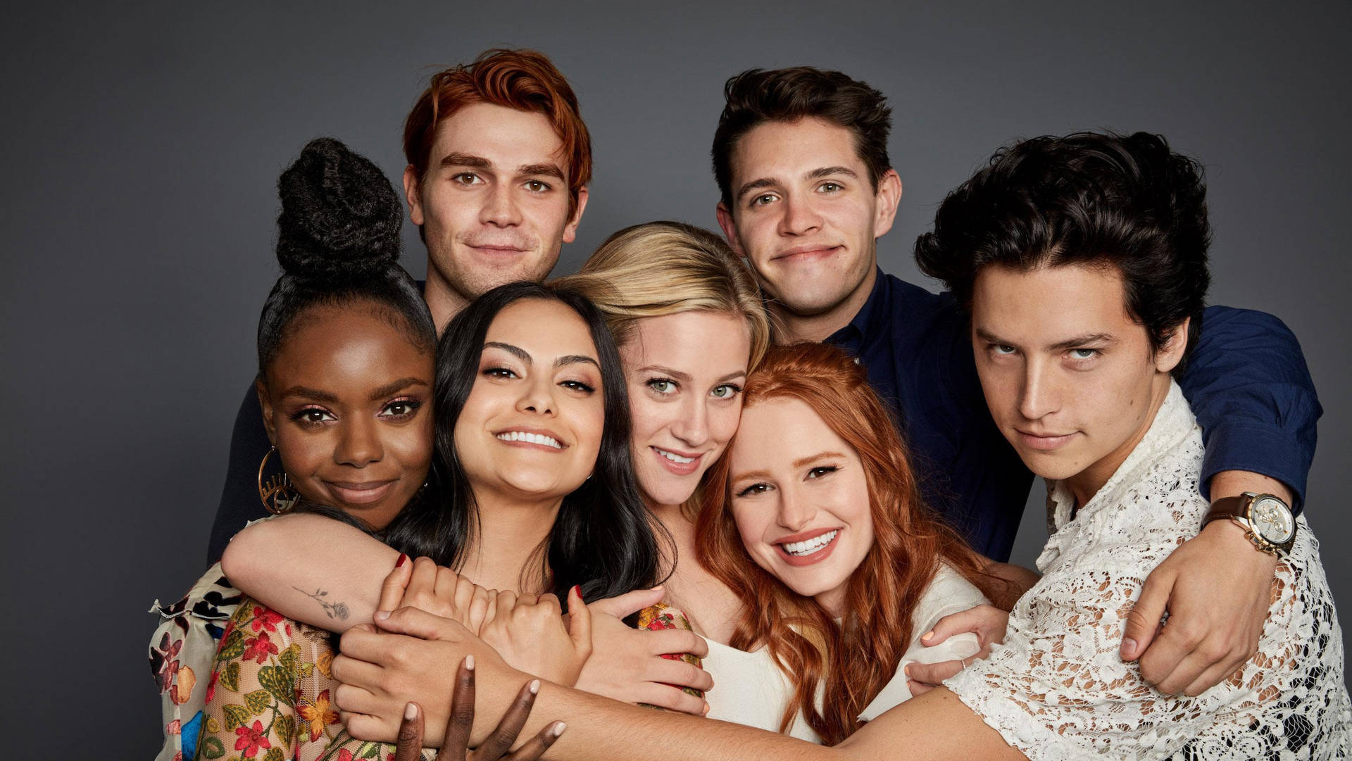 Riverdale Cast Group Hug Background