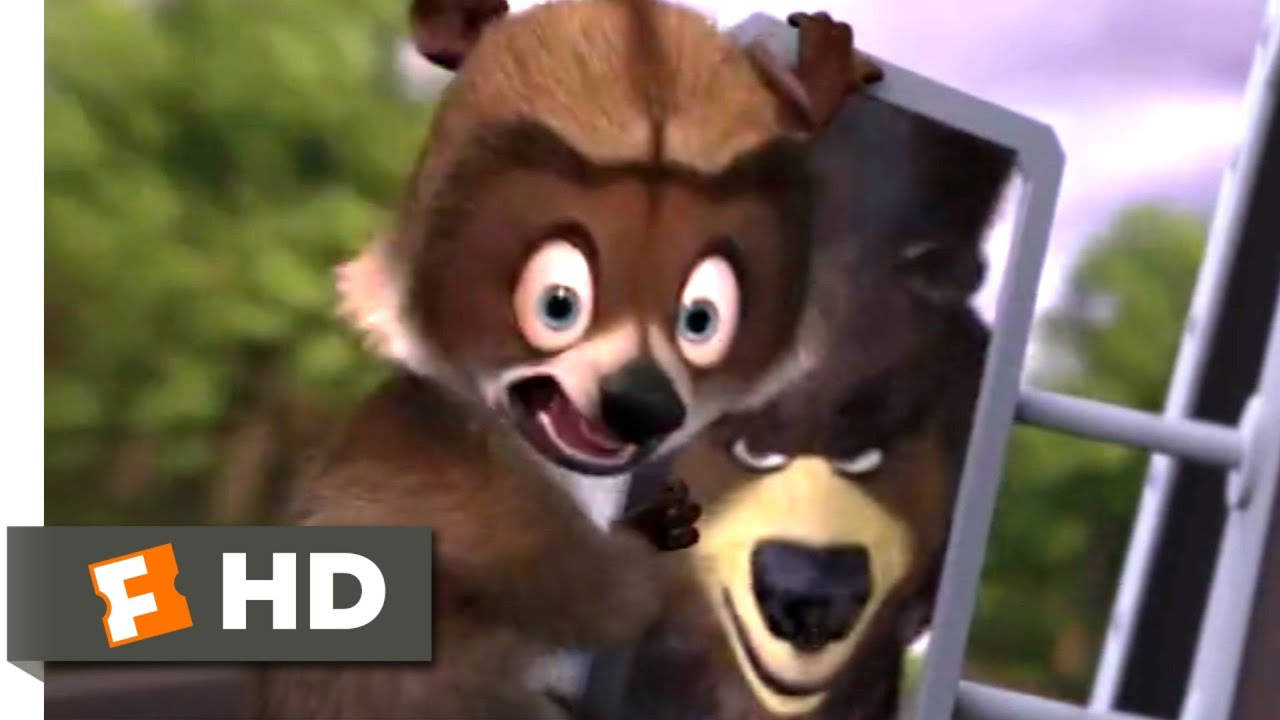 Rj And Vincent Over The Hedge Background